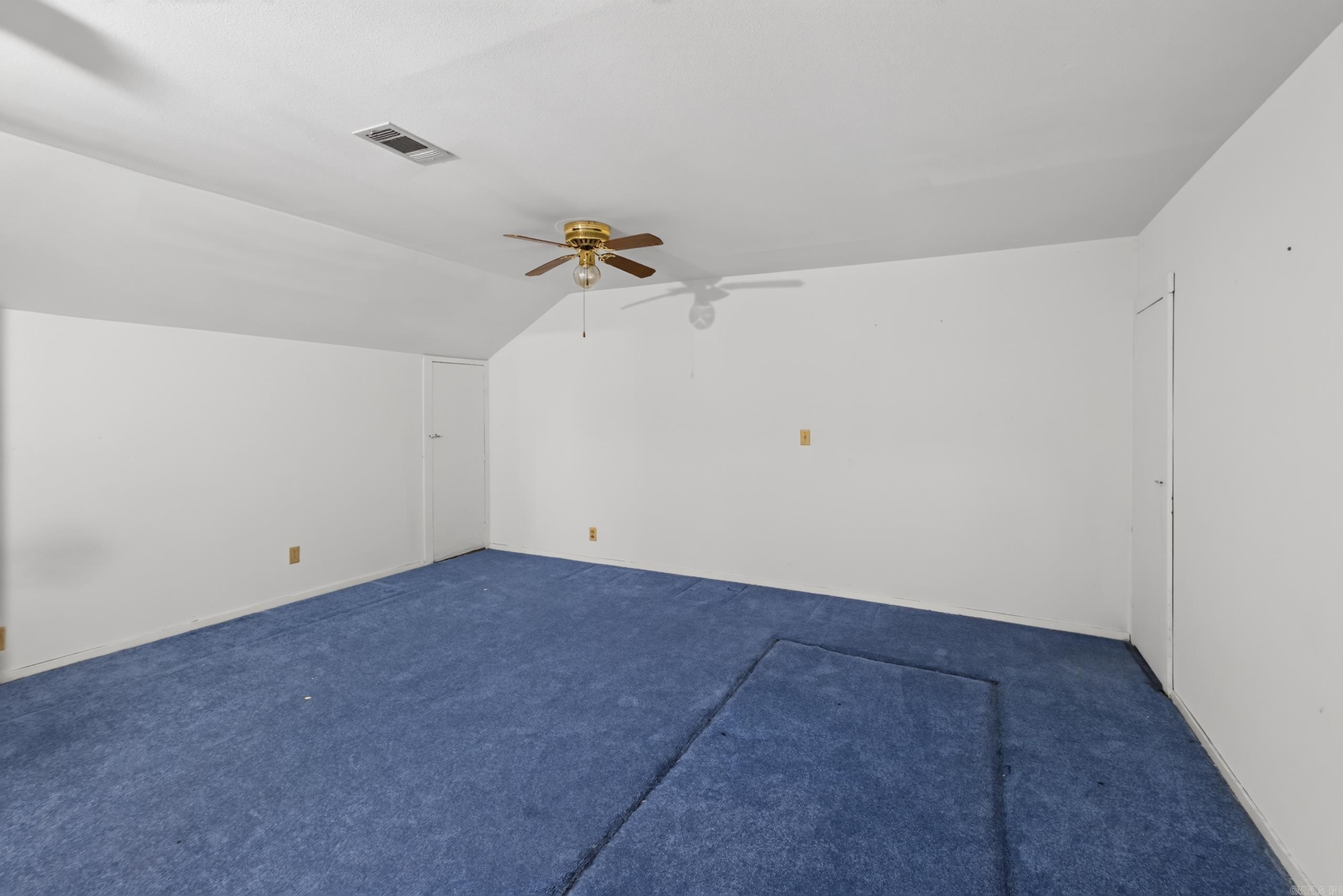 2850 Sylvia Property Photo 25