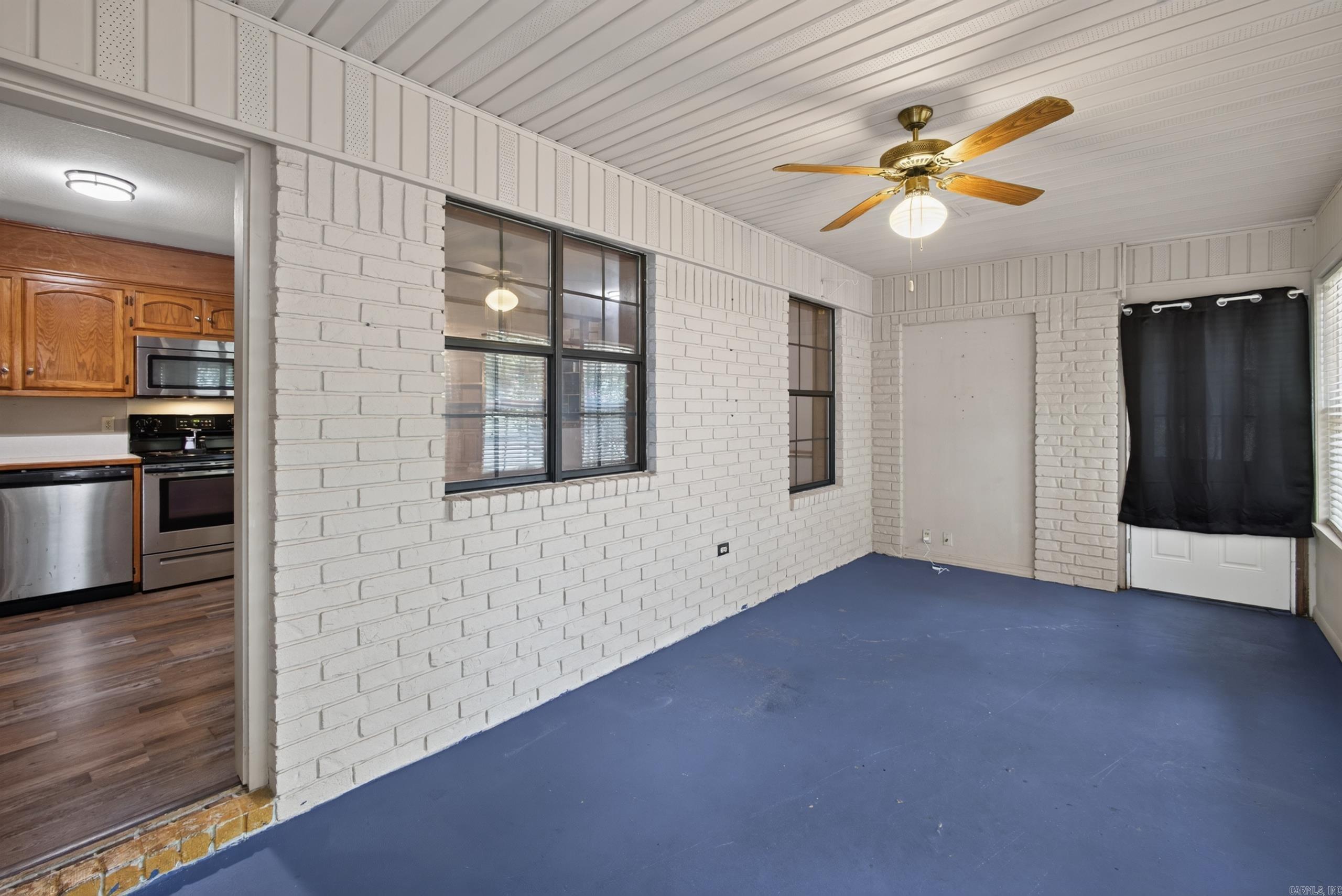 2850 Sylvia Property Photo 30
