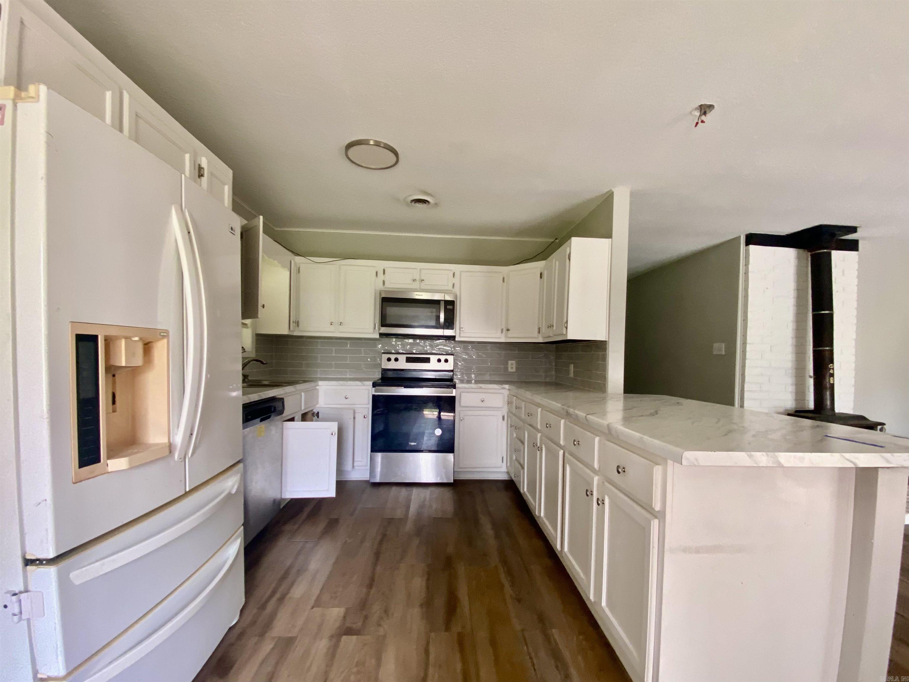 50 Manley Lane Property Photo 4