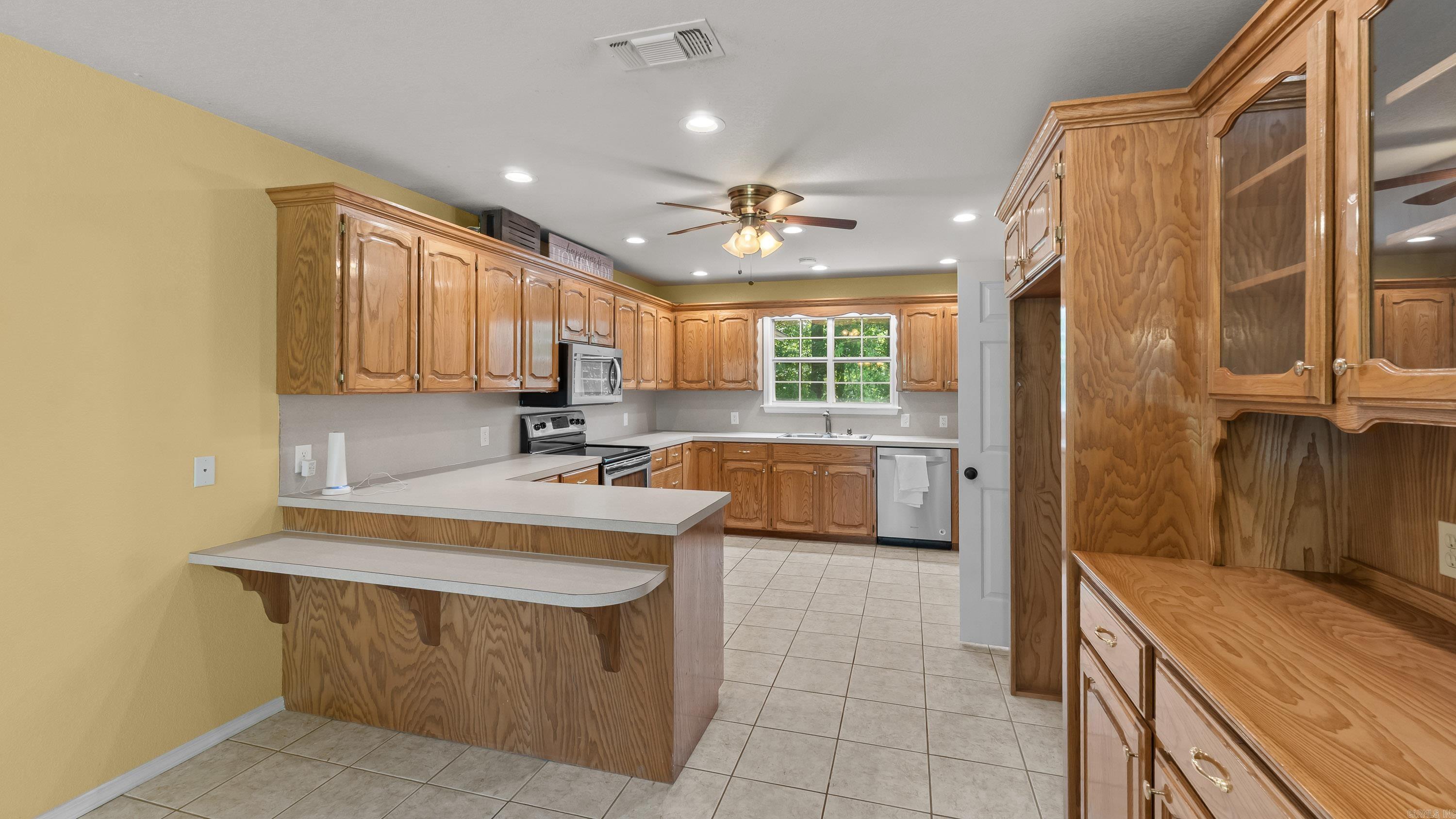 122 Hallman Property Photo 12
