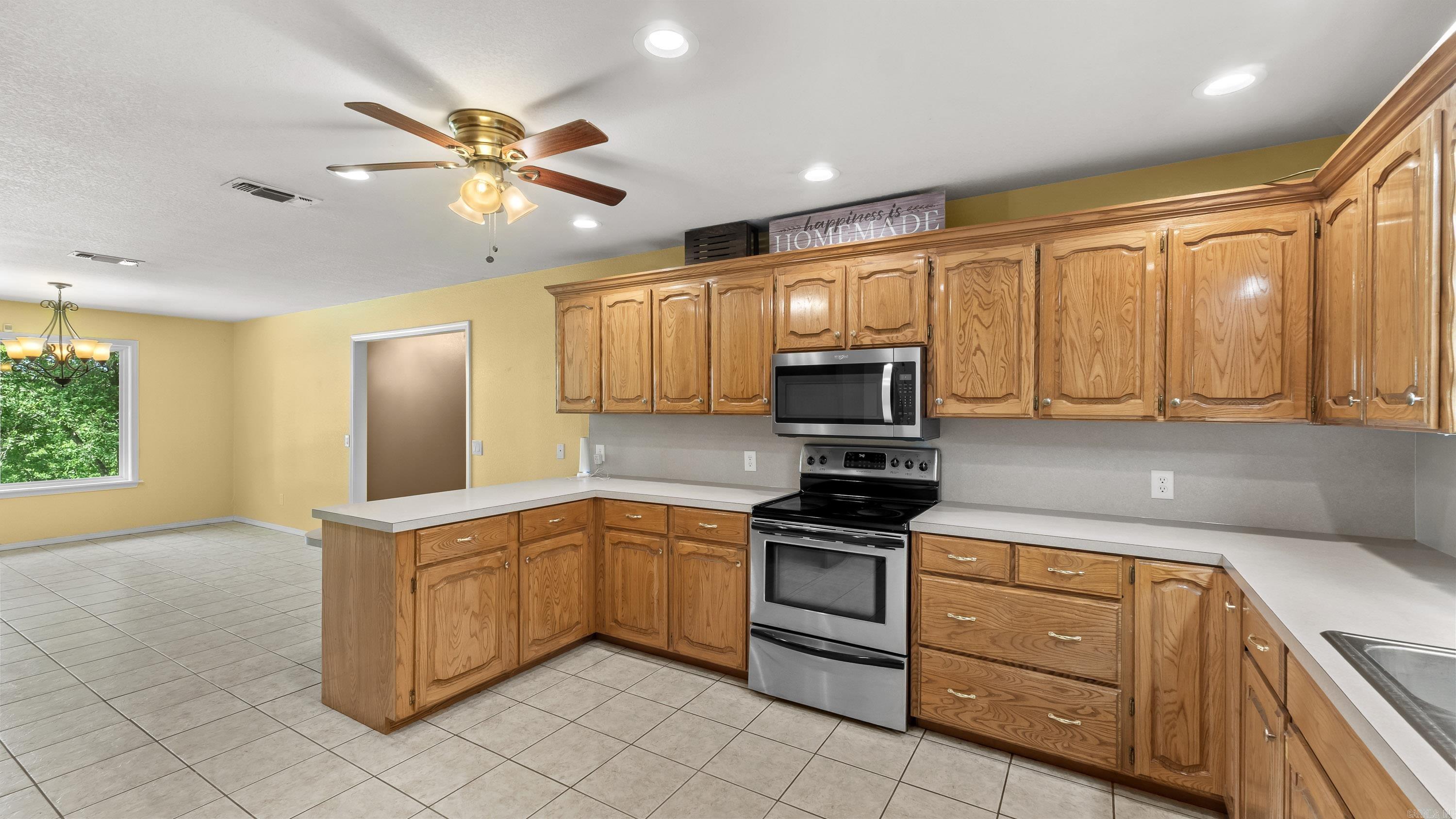 122 Hallman Property Photo 14