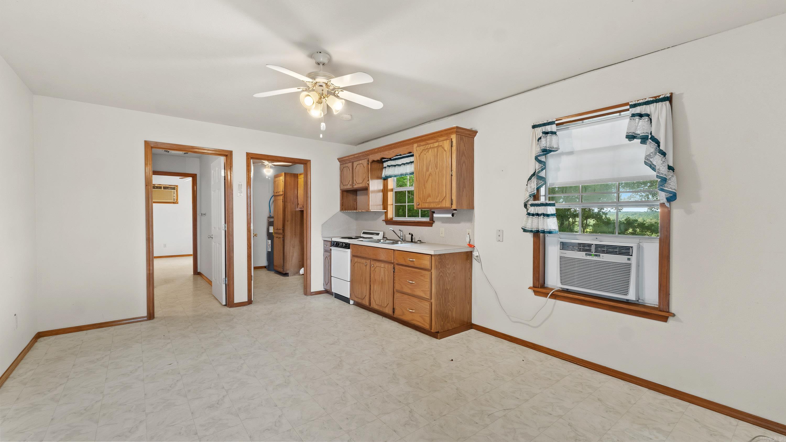 122 Hallman Property Photo 24