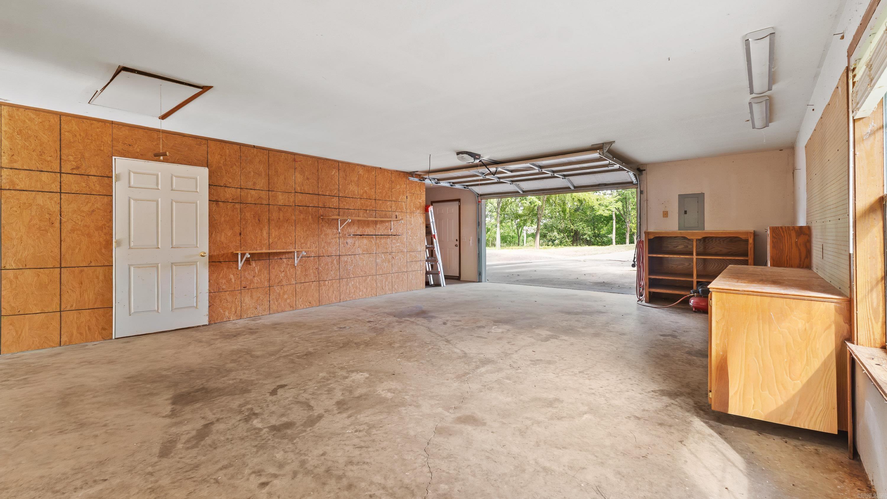 122 Hallman Property Photo 31