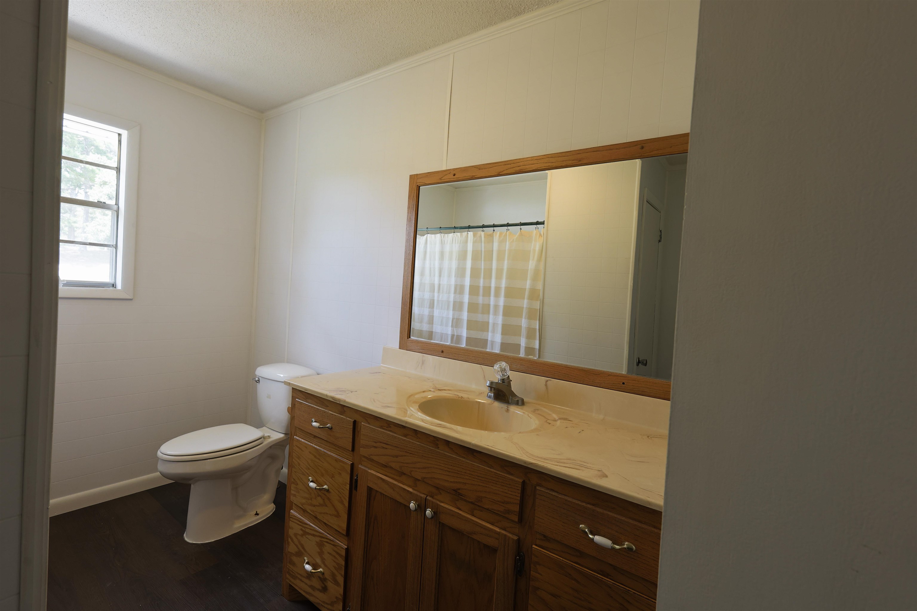 700 Wideman Road Property Photo 7
