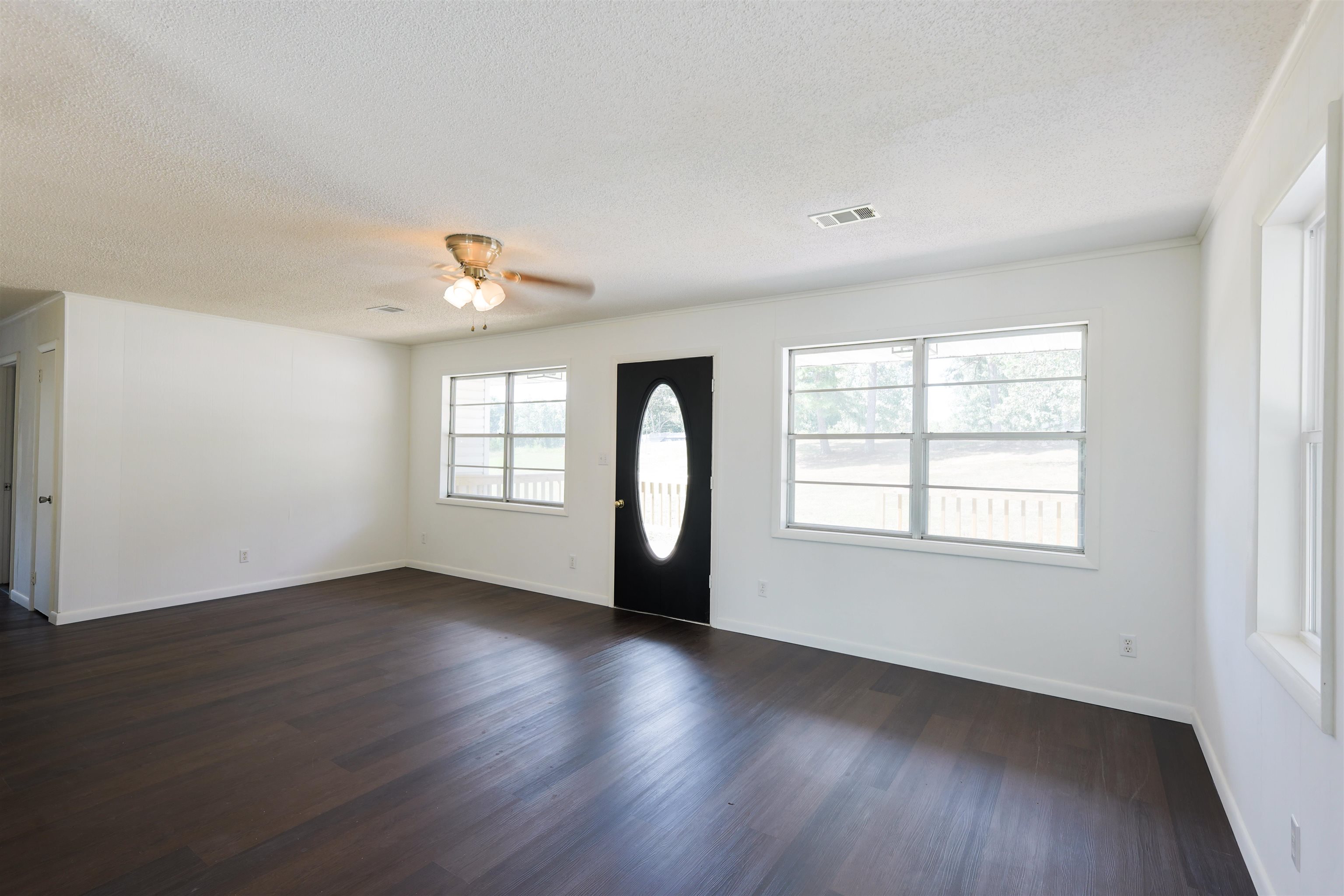 700 Wideman Road Property Photo 10