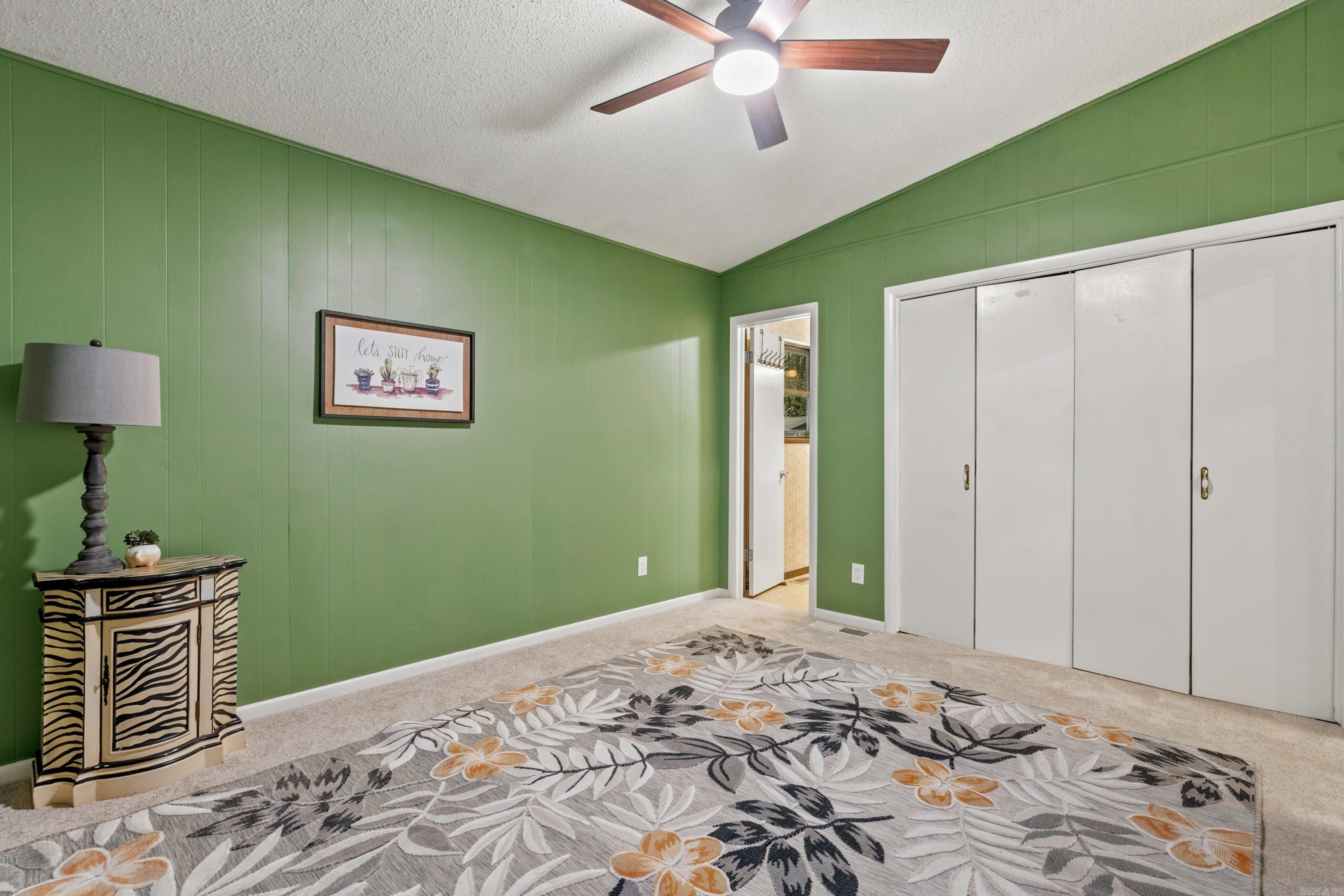 27 Valls Lane Property Photo 32