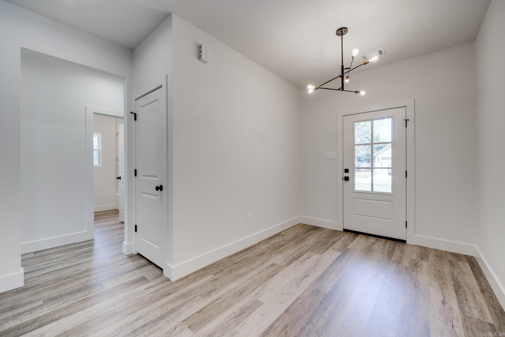 8 Dandelion Drive Property Photo 7