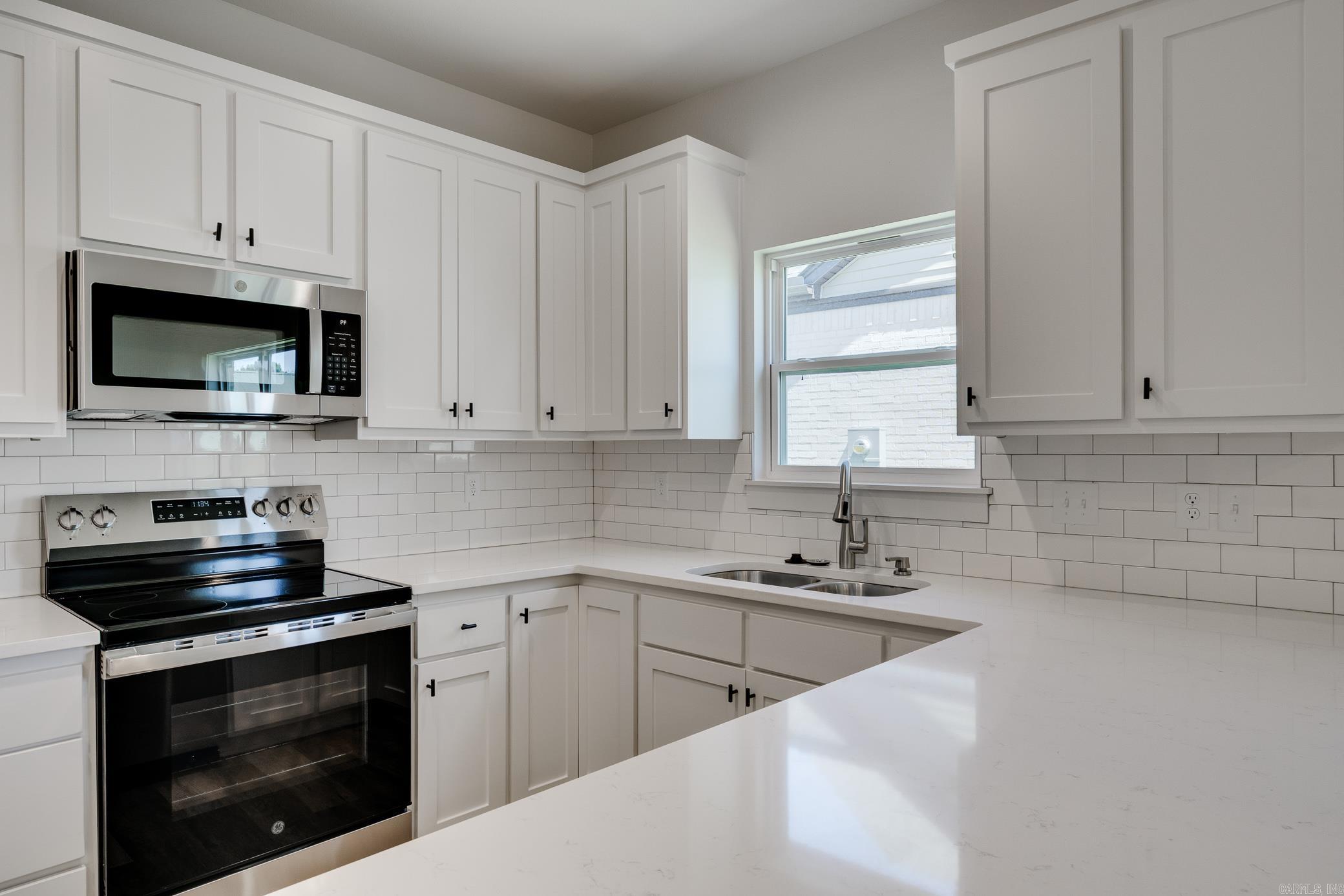 8 Dandelion Drive Property Photo 11