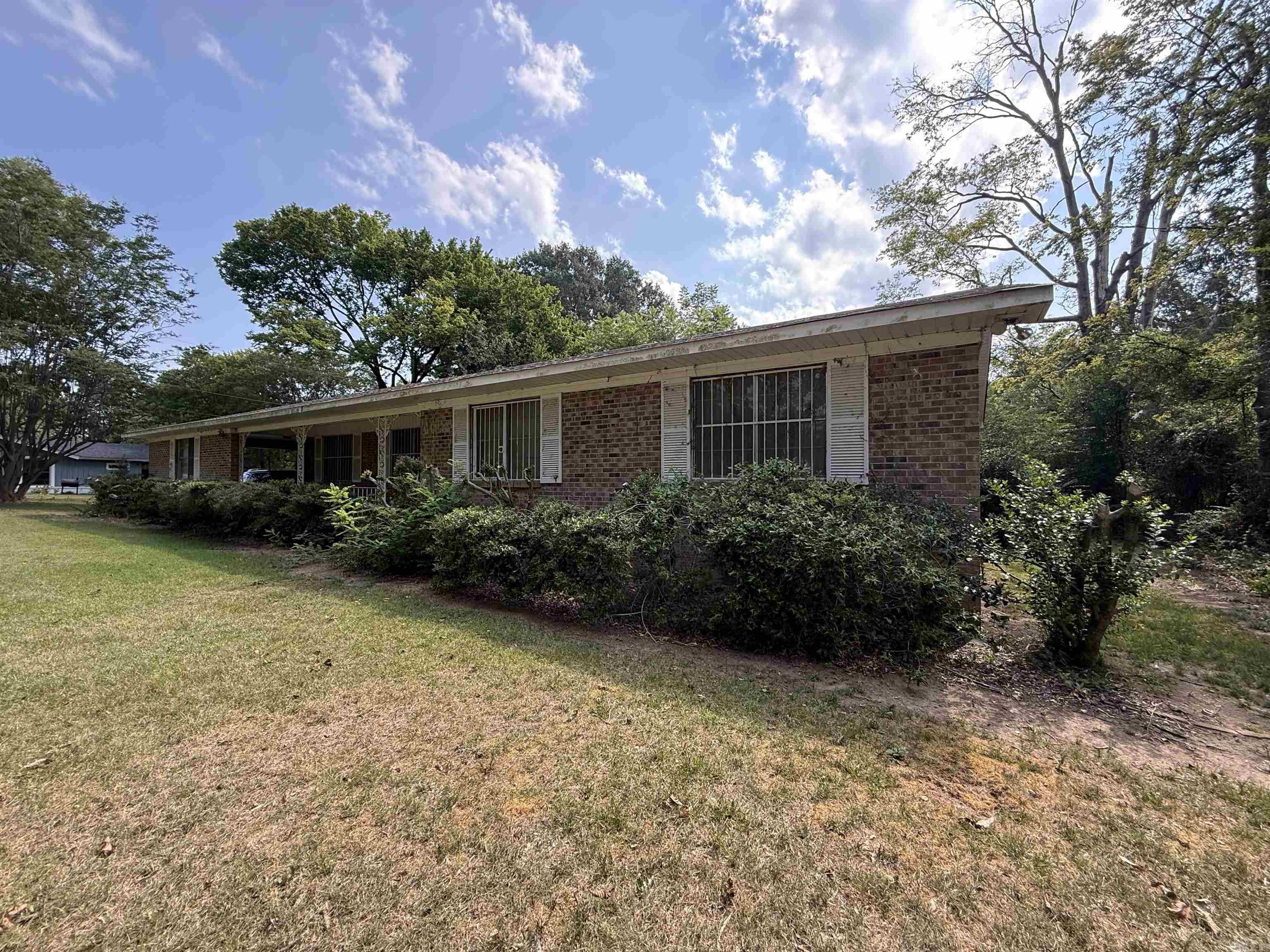 248 Hillcrest Street Property Photo 3