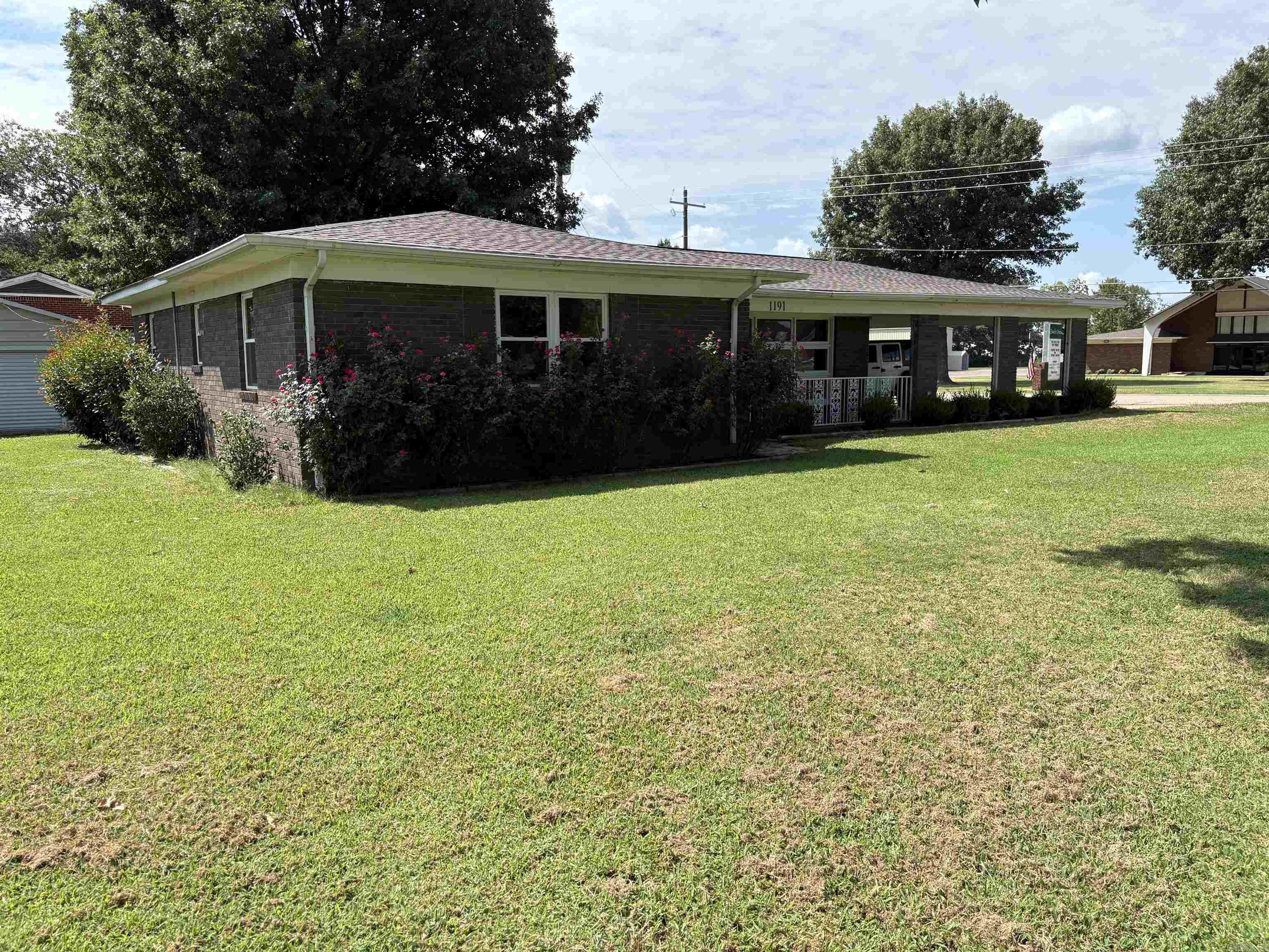 1191 Lemons St Property Photo 20