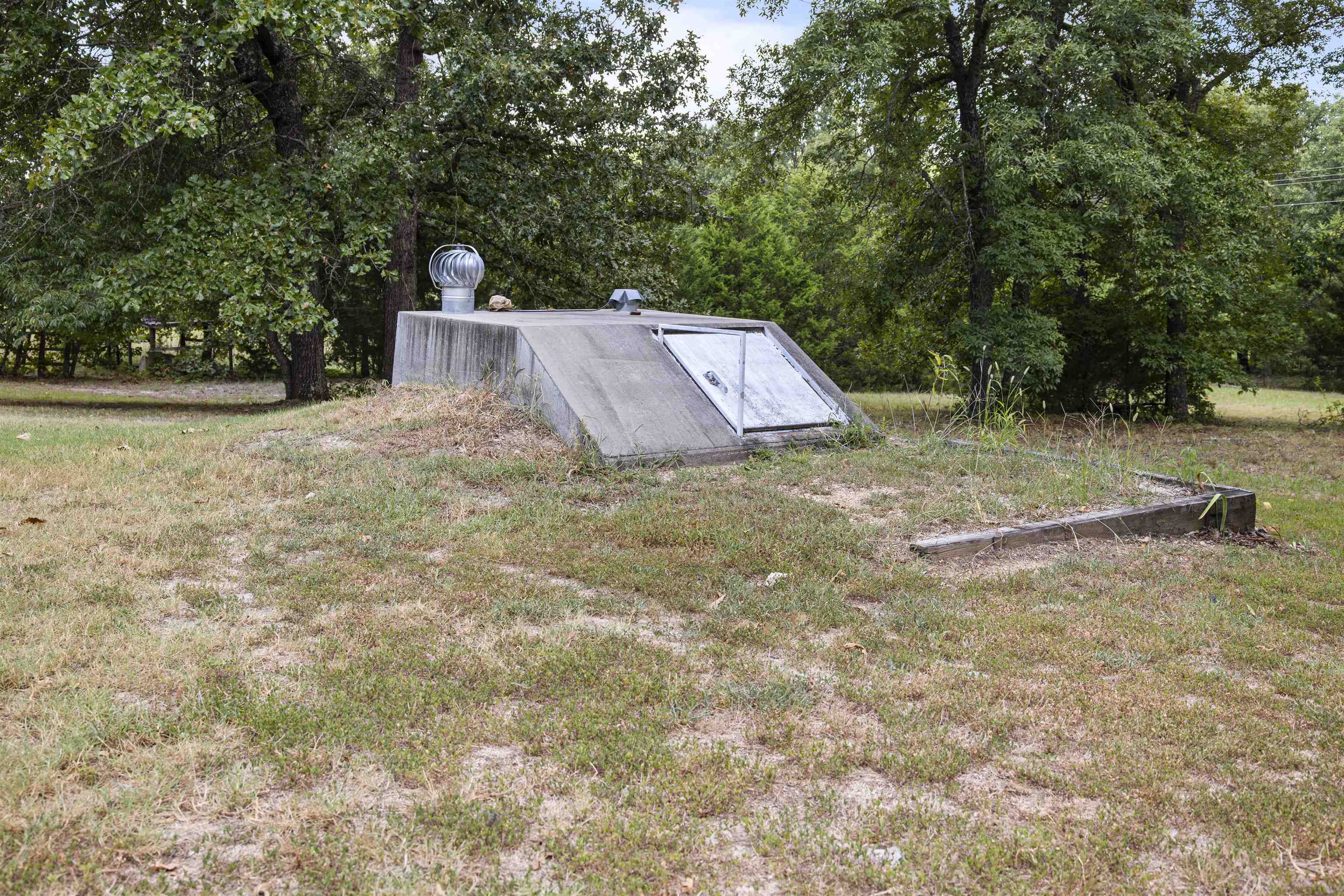 113 Brookhaven Trail Property Photo 24