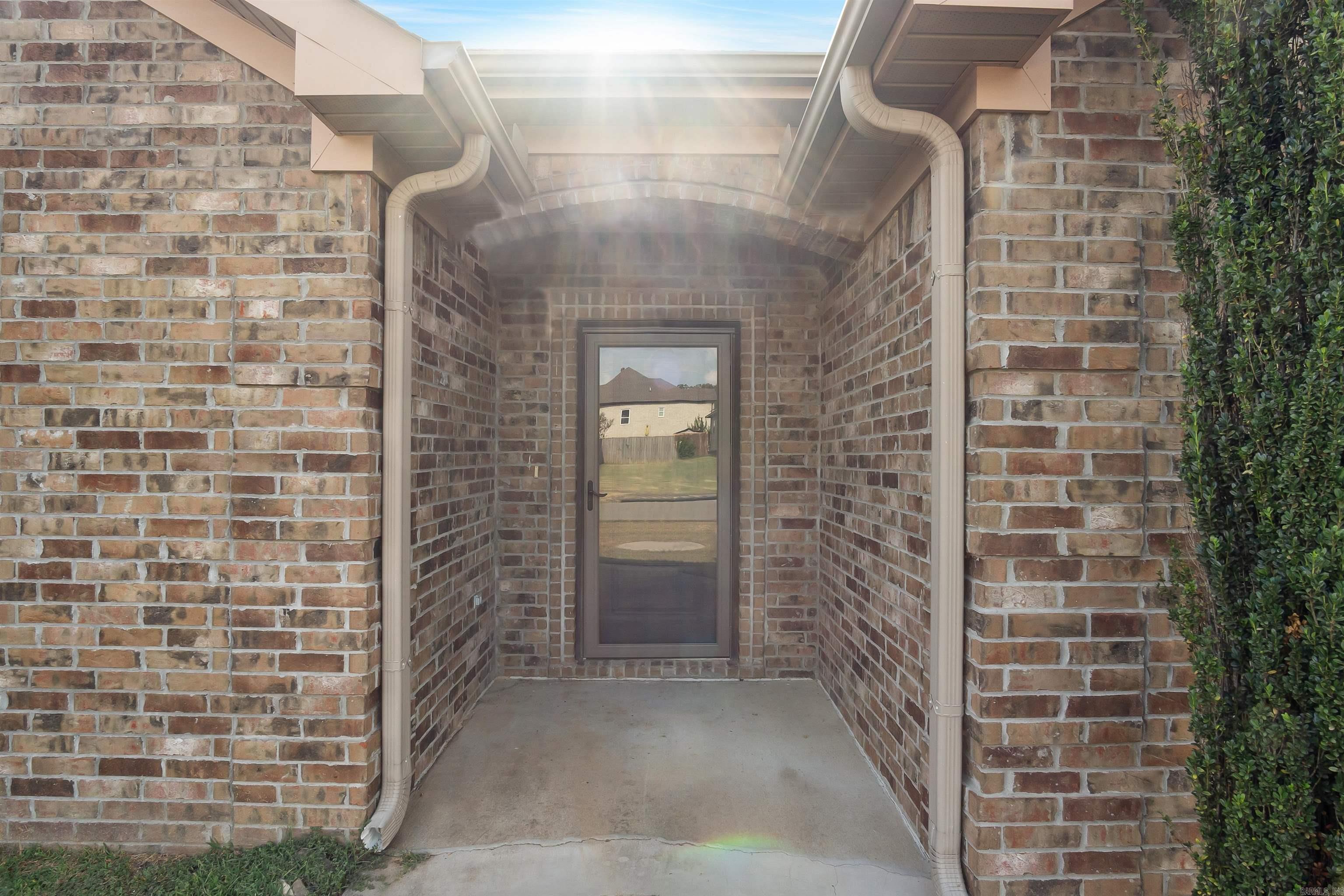 579 Crepe Myrtle Loop Property Photo 5