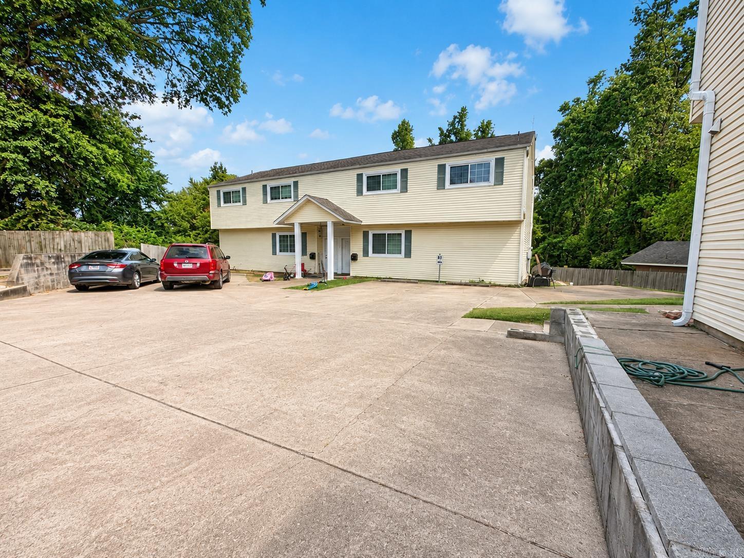 1419 Hunter Street Property Photo 2
