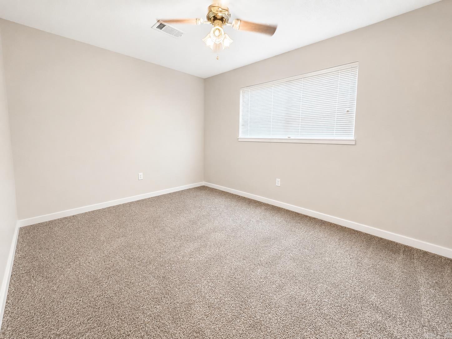1419 Hunter Street Property Photo 10