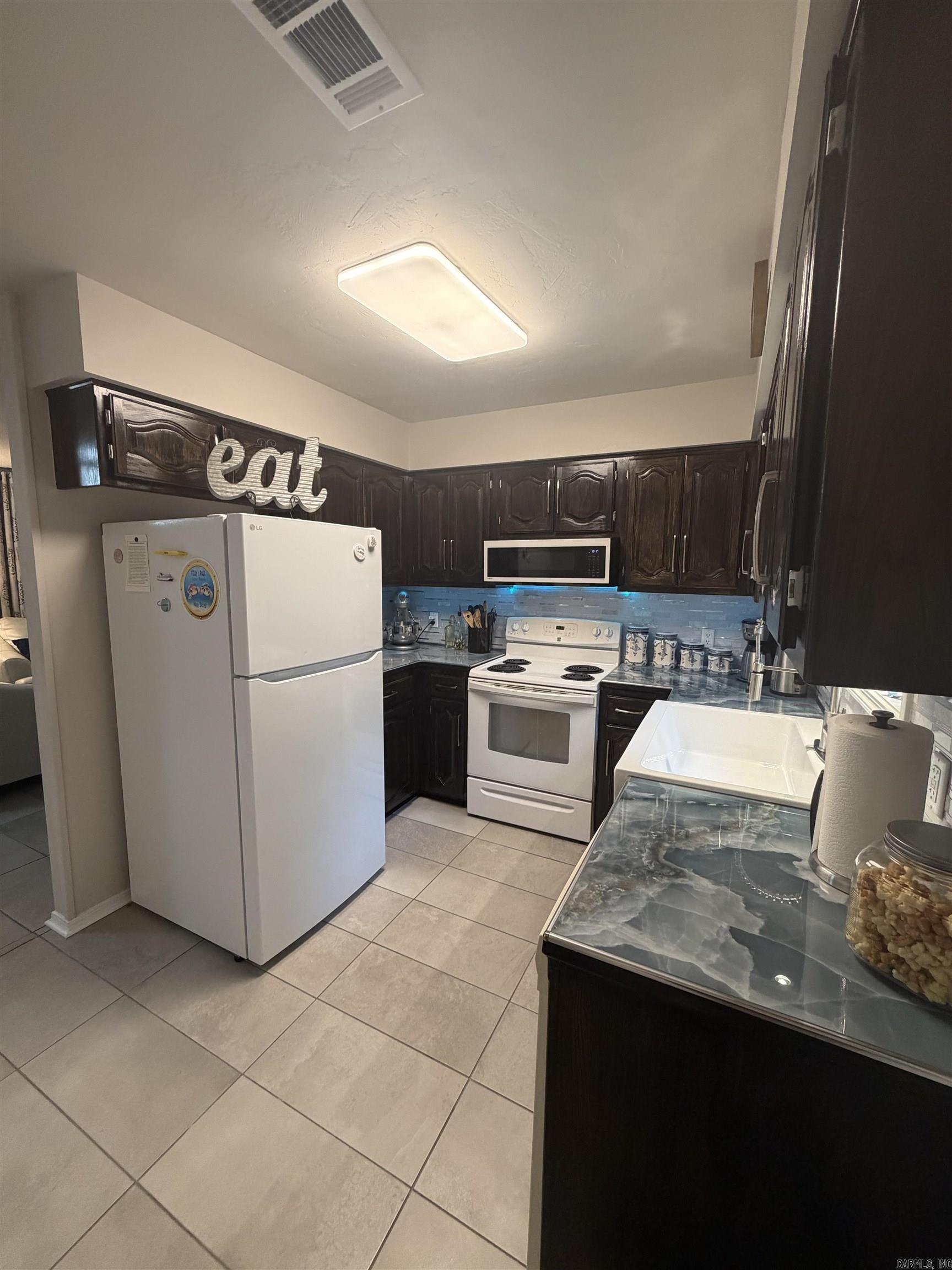 23 Cordoba Way Property Photo 19