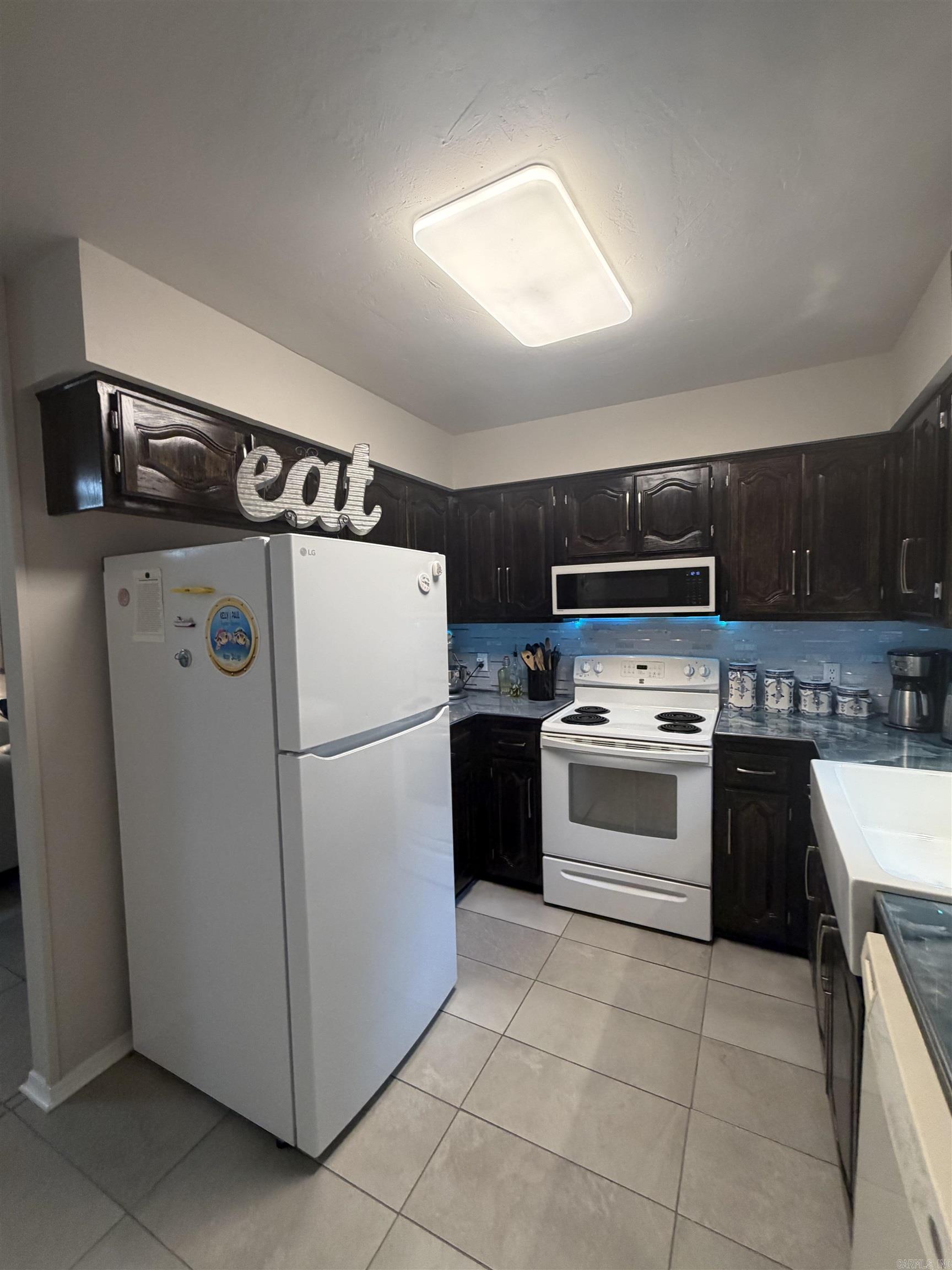 23 Cordoba Way Property Photo 21