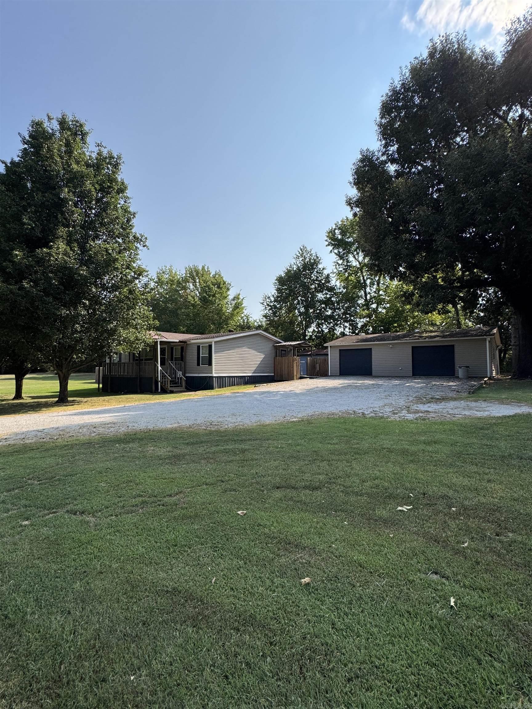 40 Tony Lane Property Photo 1