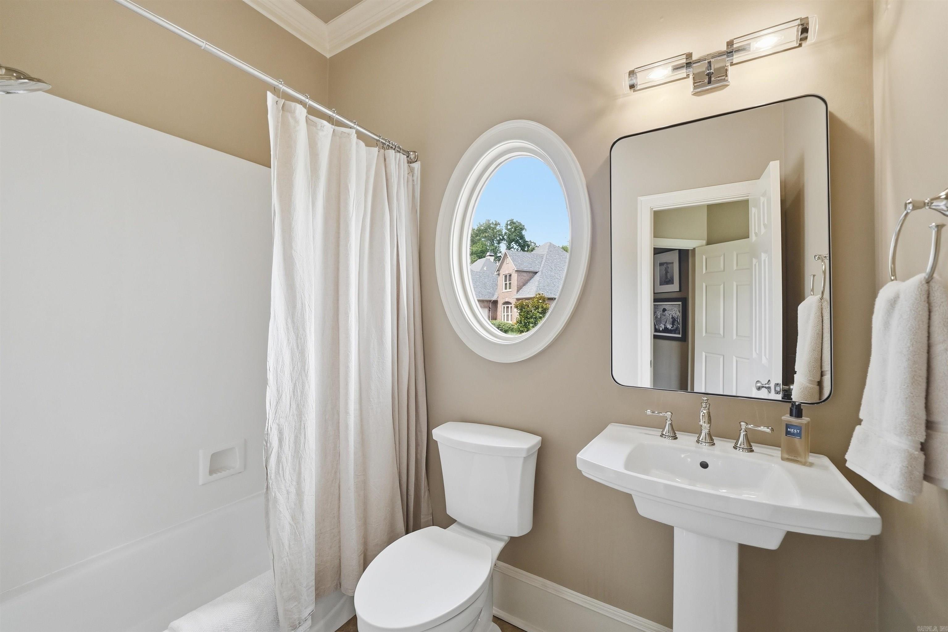 31 Alba Lane Property Photo 32