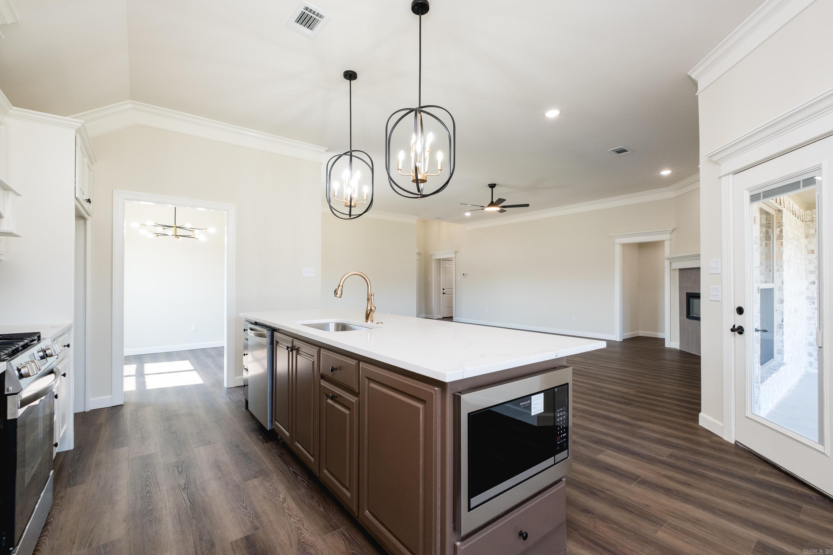 71 Corniche Cove Property Photo 19