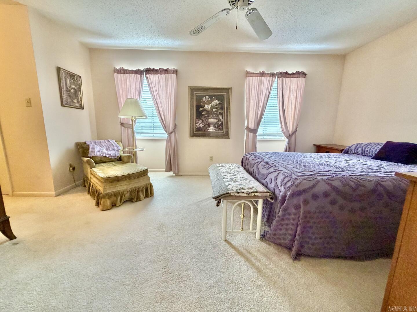 613 Greenbriar Drive Property Photo 24