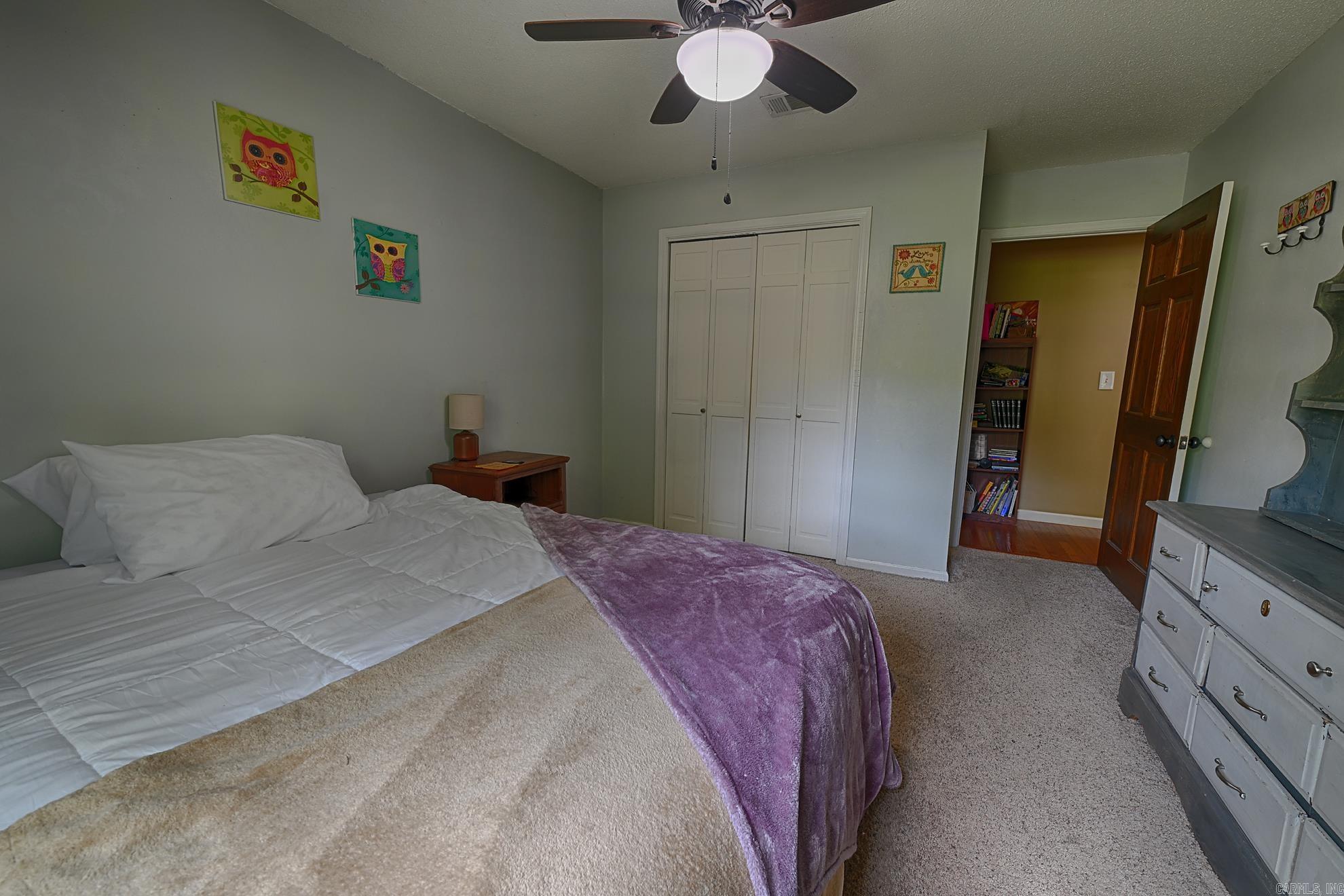 1 Ivy Circle Property Photo 24