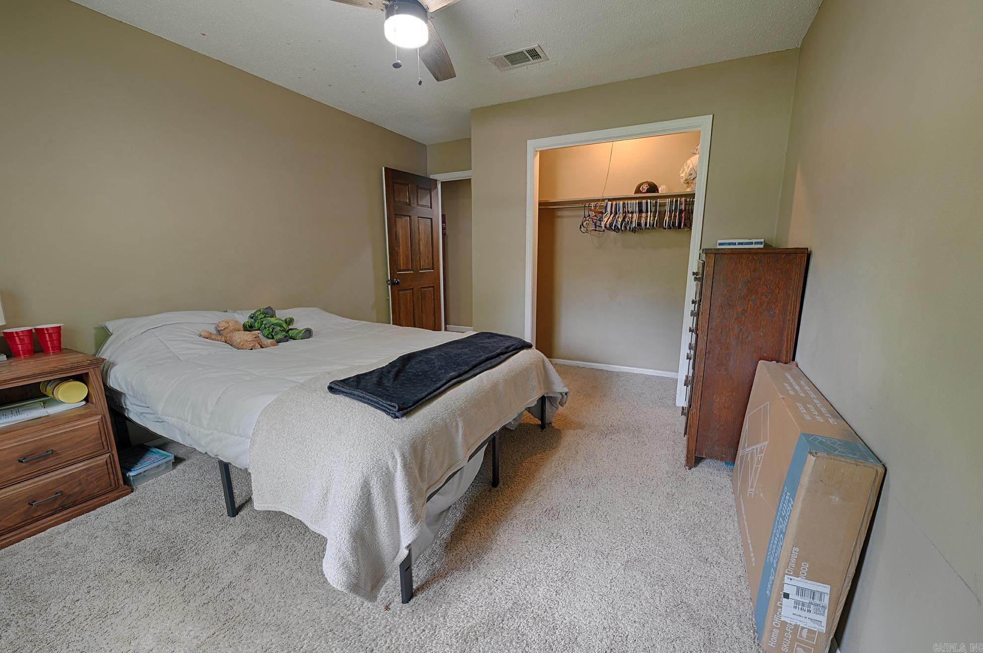 1 Ivy Circle Property Photo 26