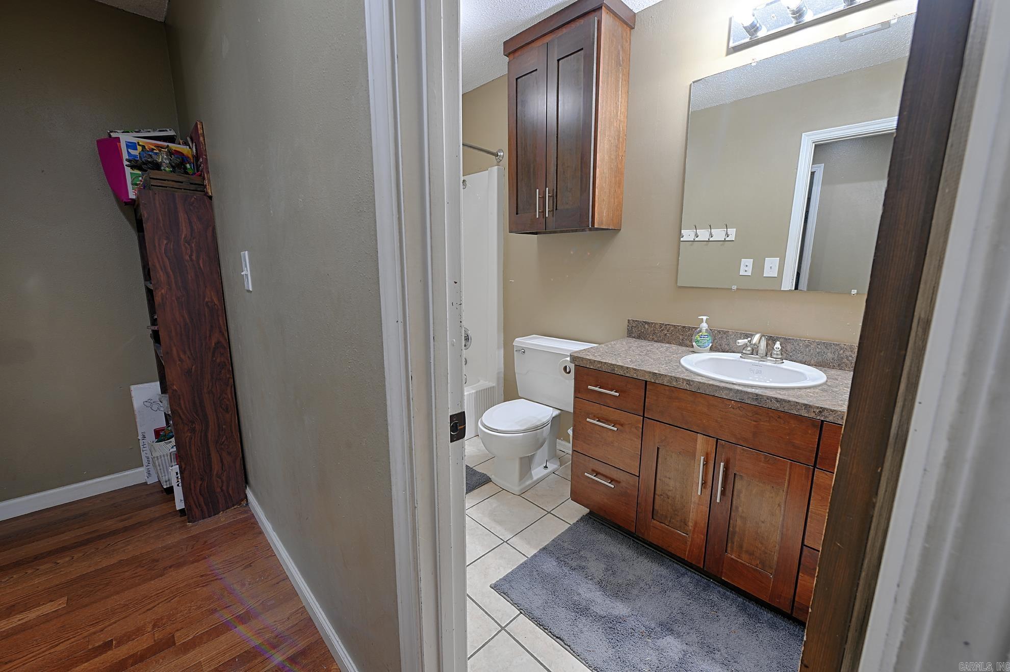 1 Ivy Circle Property Photo 27