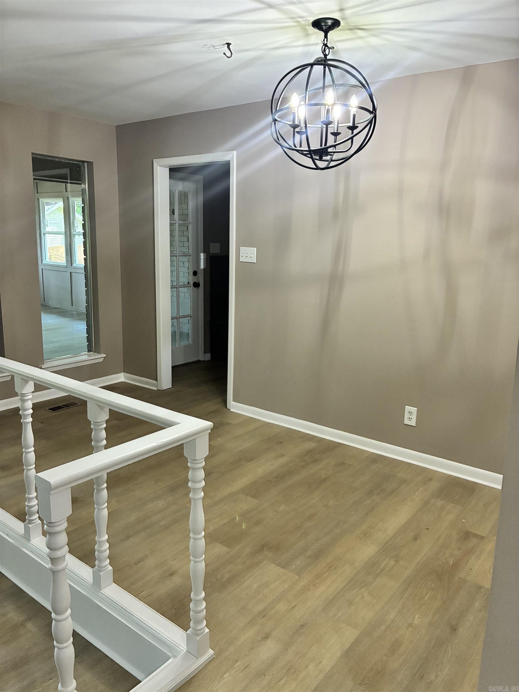 44 Greenview Circle Property Photo 11