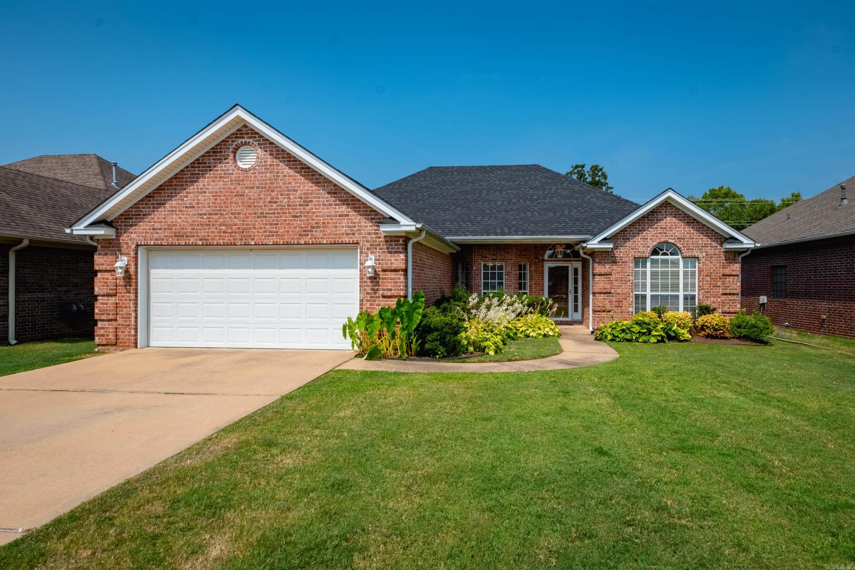 118 Auriel Circle Property Photo 1