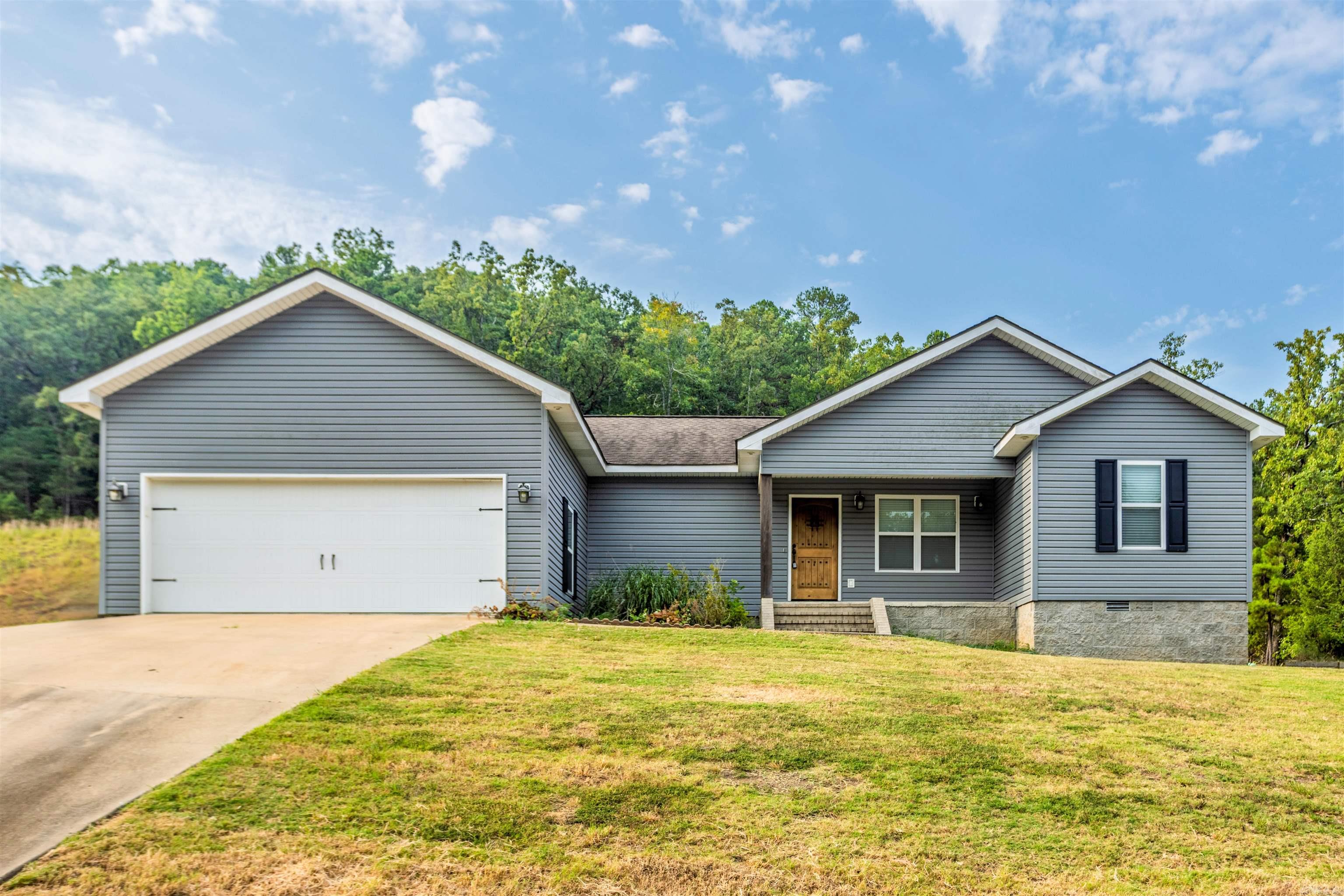 182 Stone Flag Road Property Photo 1