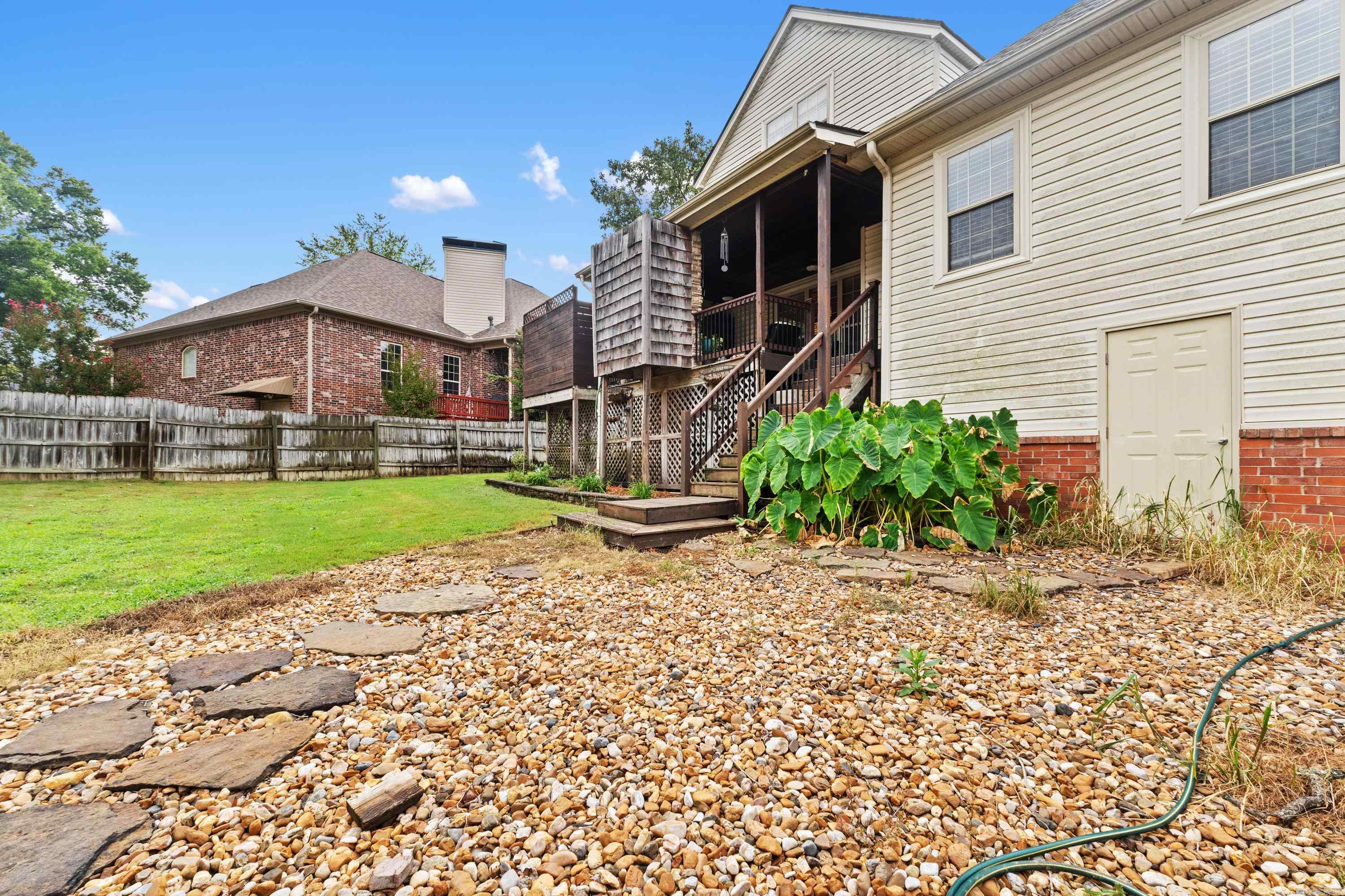 26 Ozark Property Photo 34