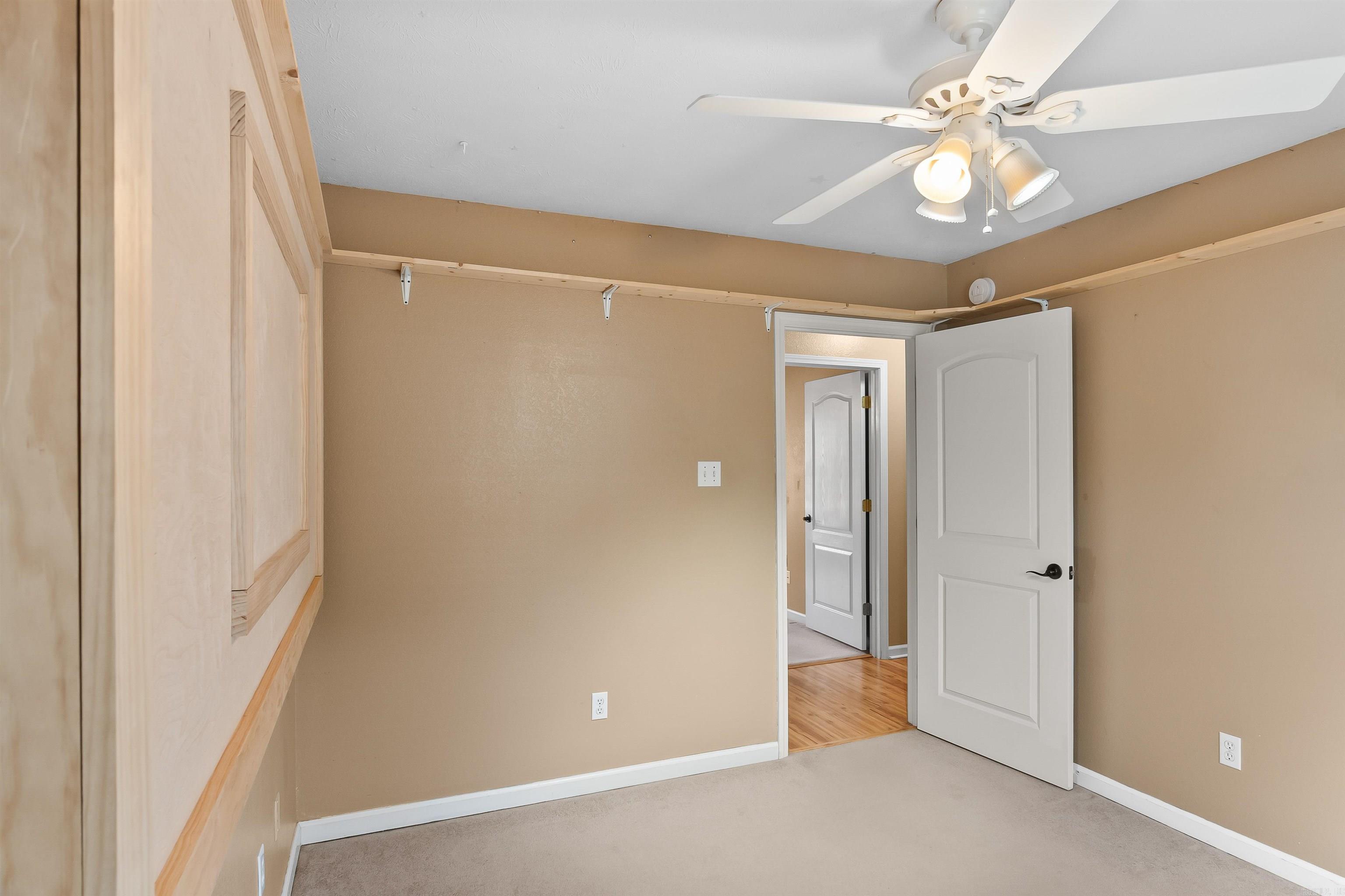 19 Buttercup Lane Property Photo 14