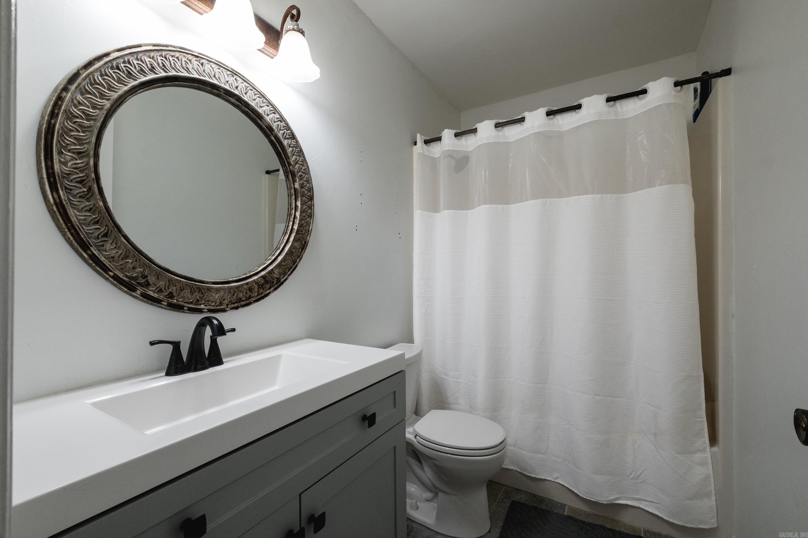 4 Oak Forest Cove Property Photo 19