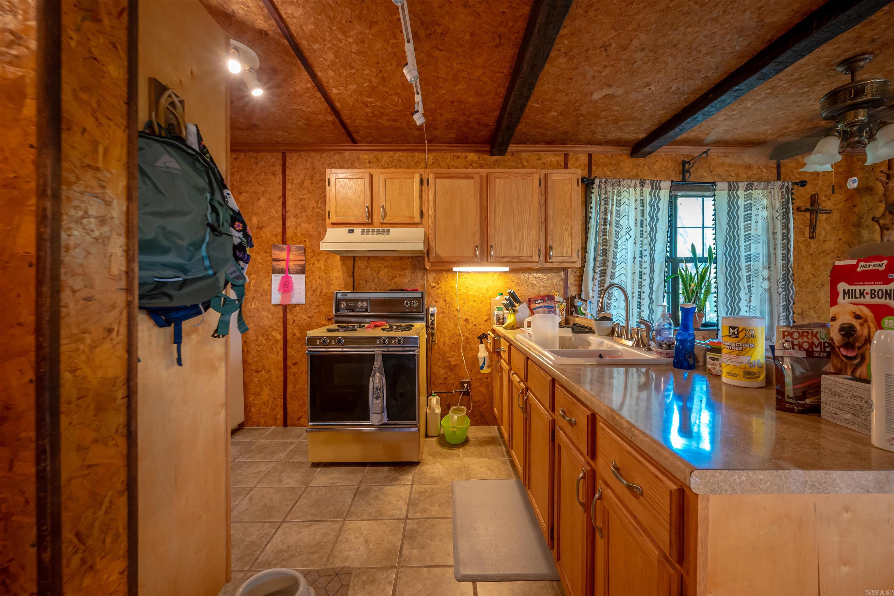 5395 N Central Avenue Property Photo 12