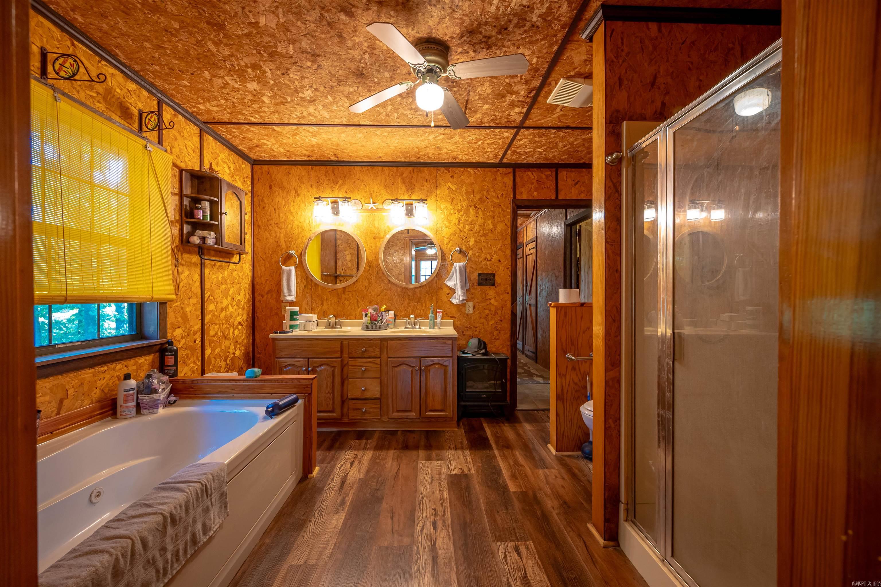5395 N Central Avenue Property Photo 25