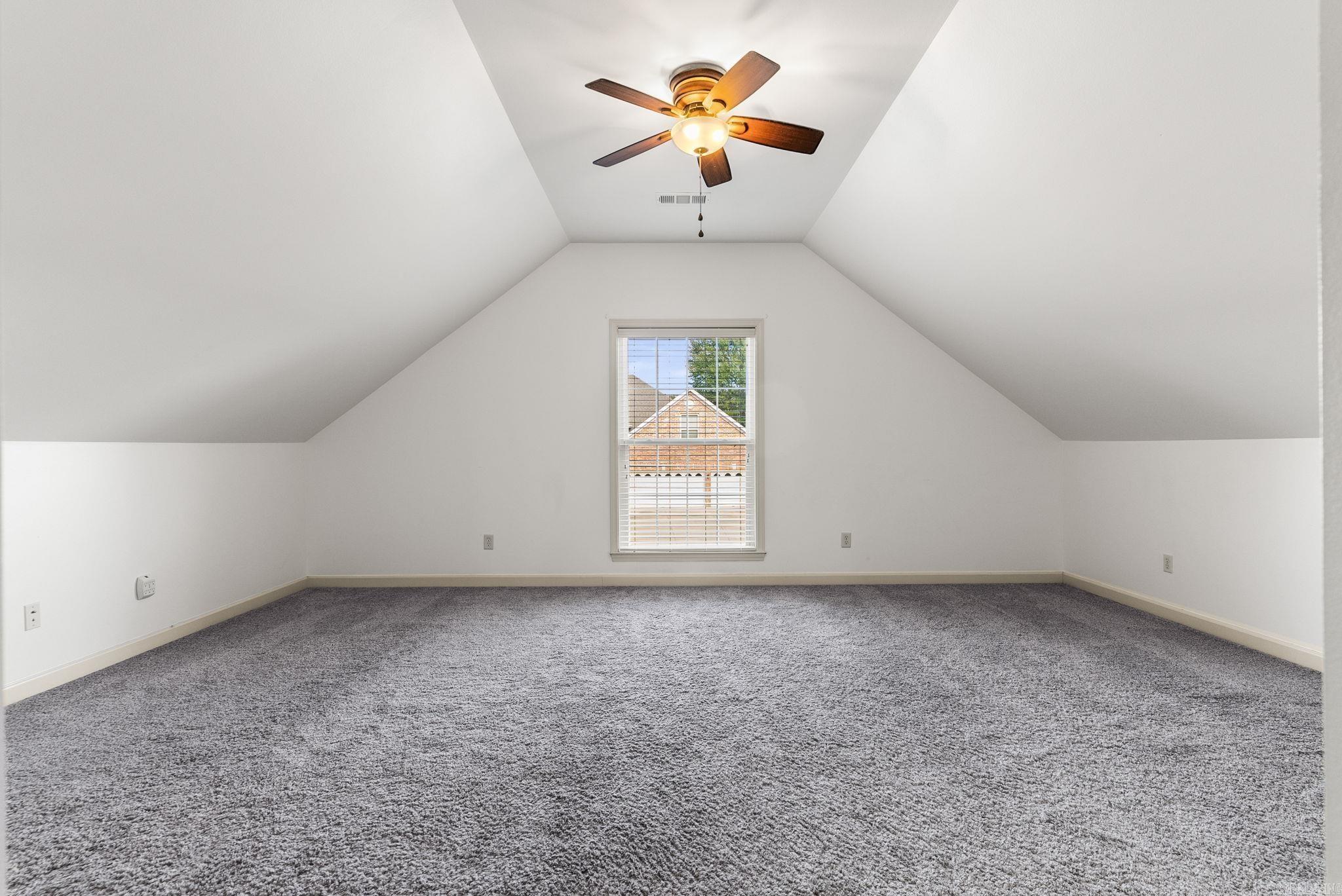 131 Hidden Valley Loop Property Photo 34