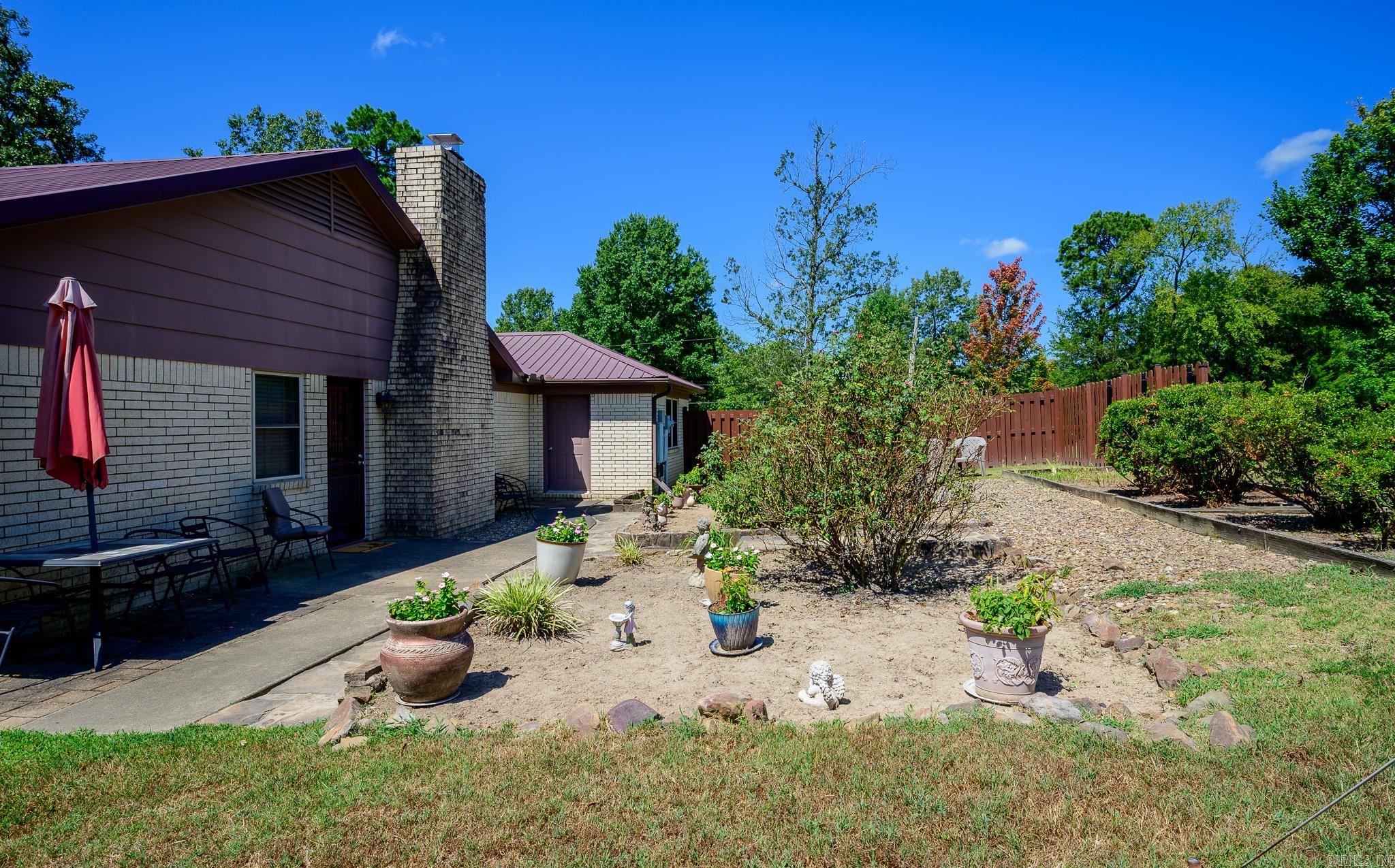 1408 West Boundary Road Property Photo 45