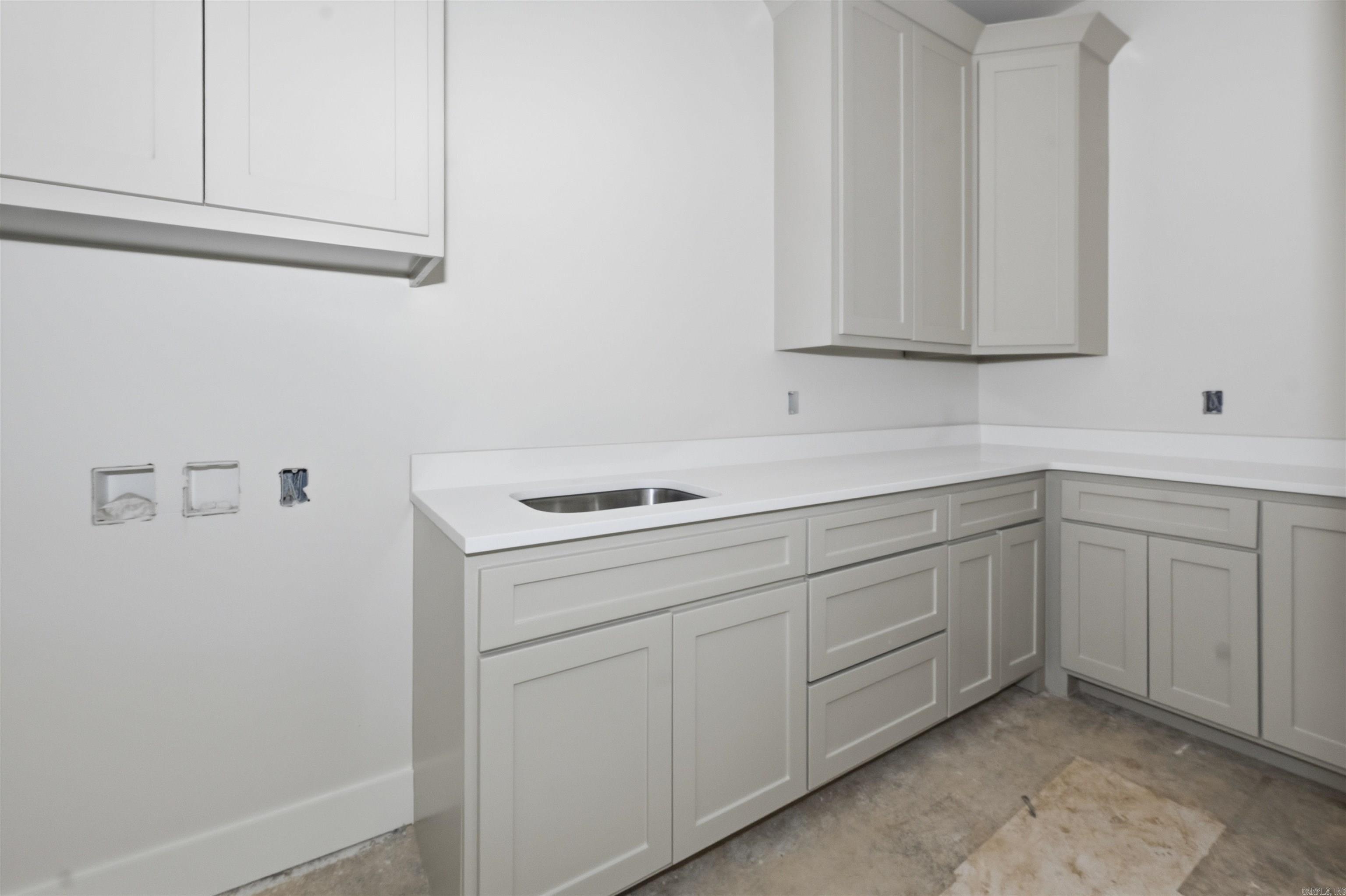 904 Cimarron Cove Property Photo 34
