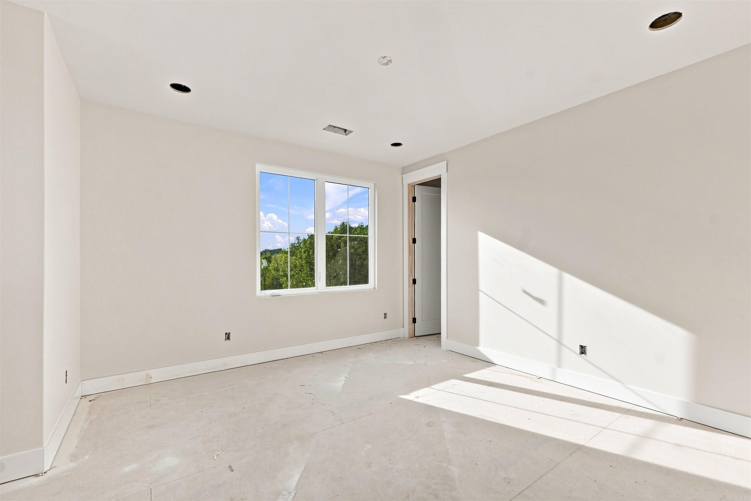 904 Cimarron Cove Property Photo 42