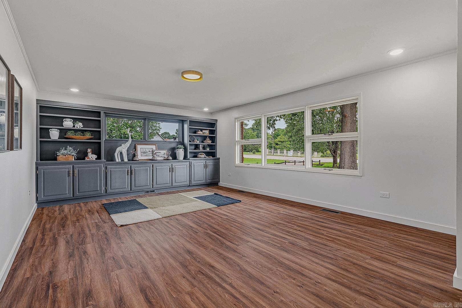 3700 W Kingshighway Property Photo 8