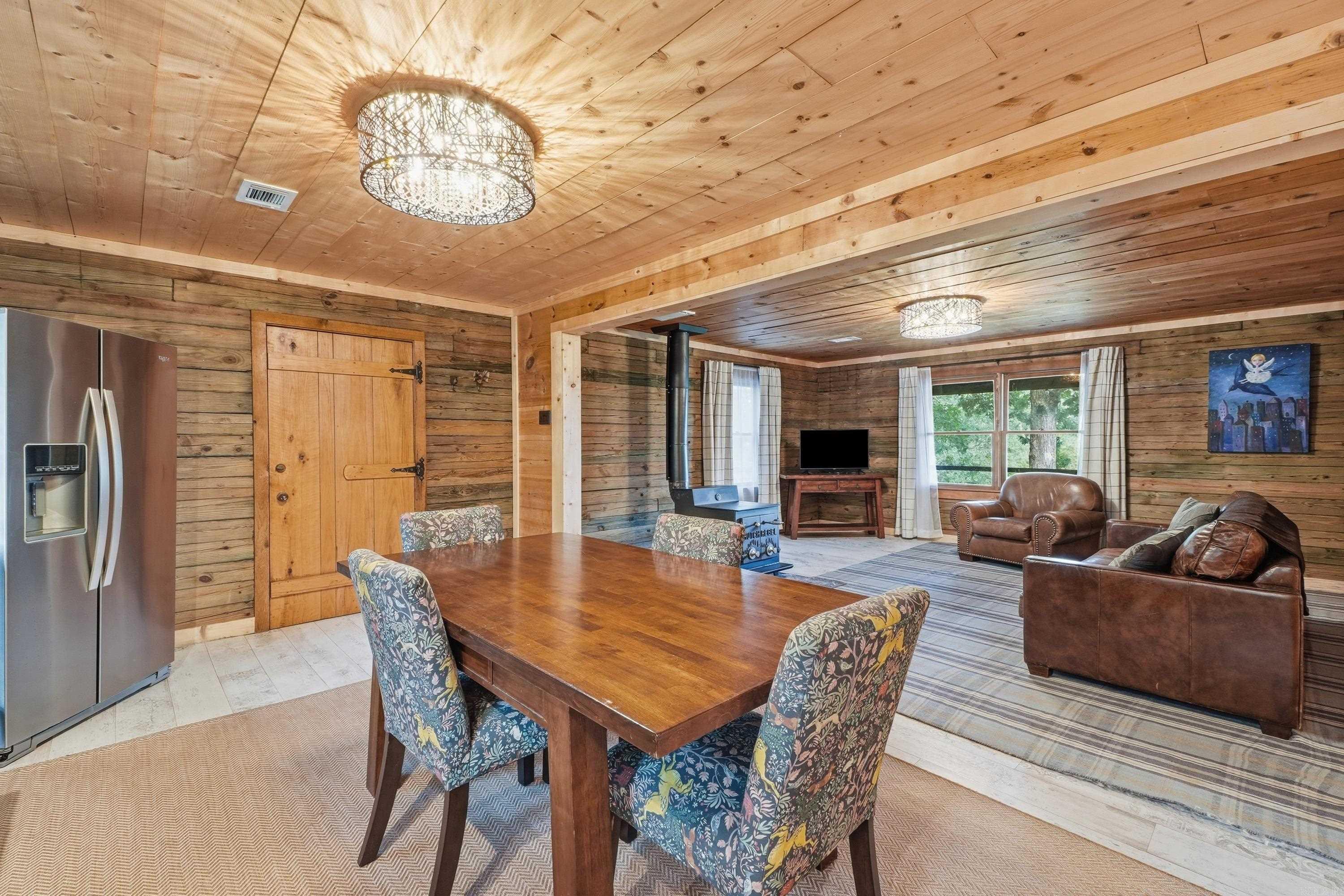 360 Shore Drive Property Photo 19