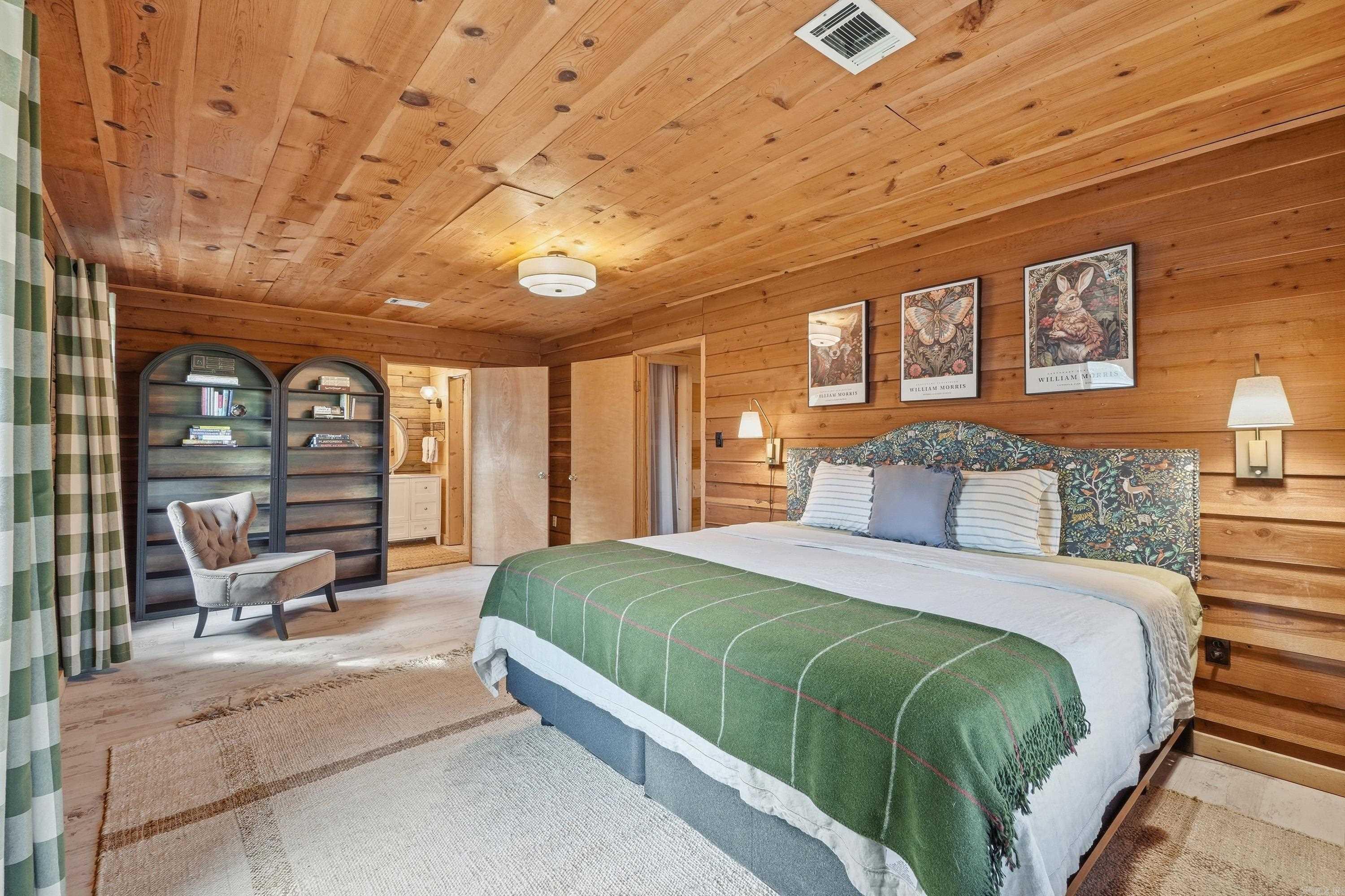 360 Shore Drive Property Photo 28