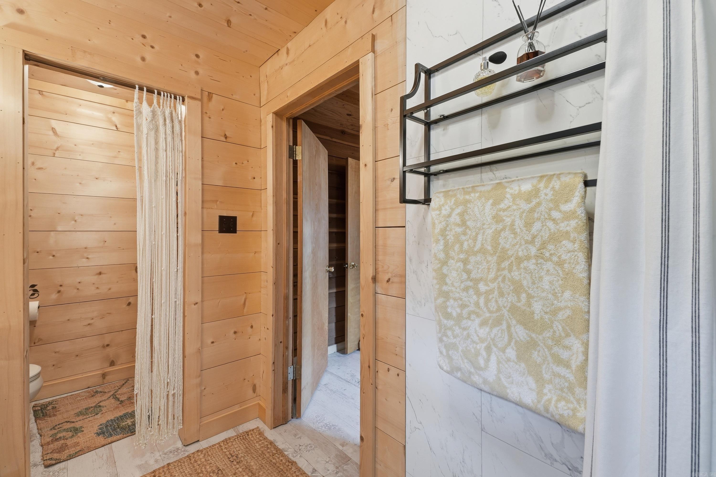 360 Shore Drive Property Photo 32