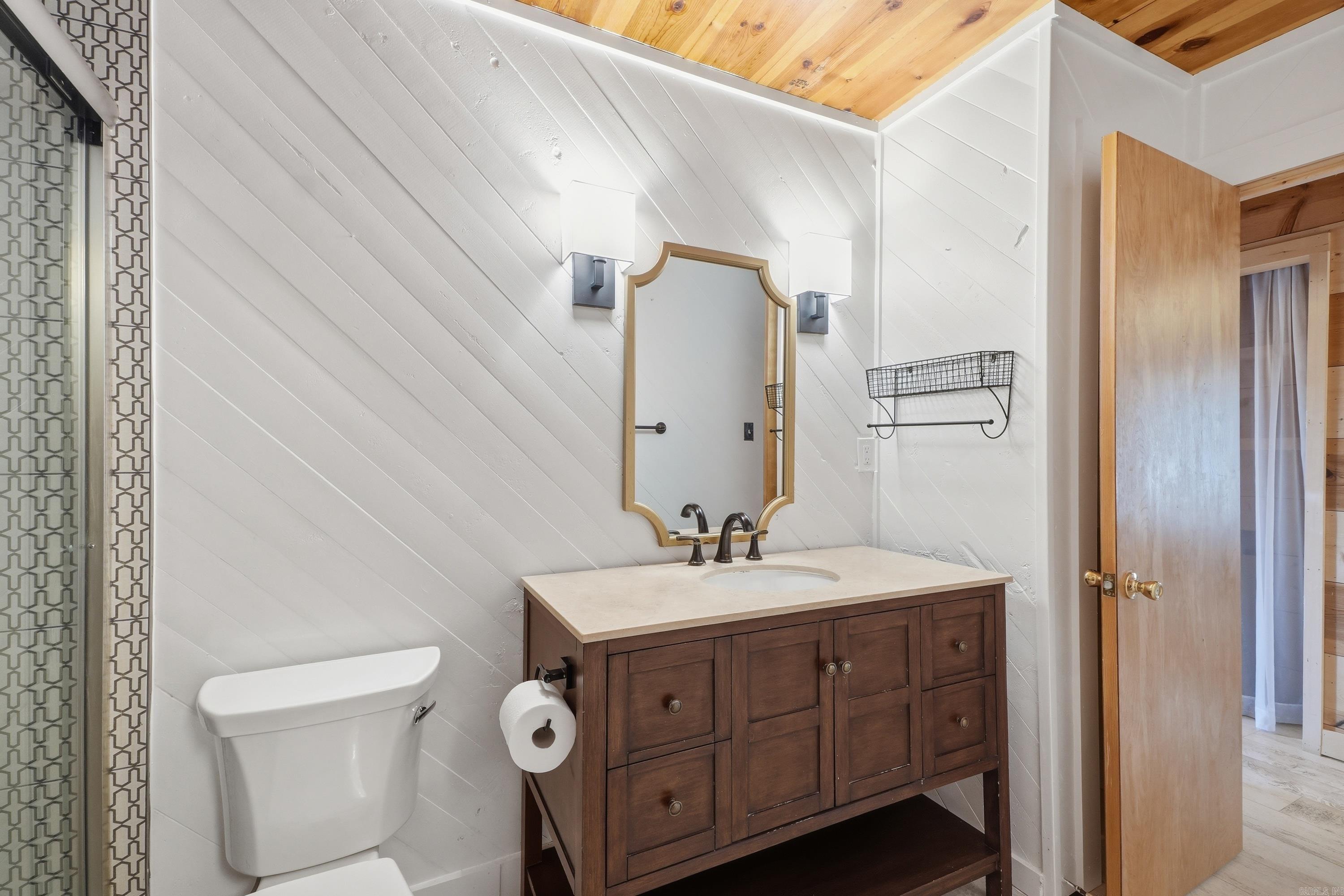 360 Shore Drive Property Photo 35