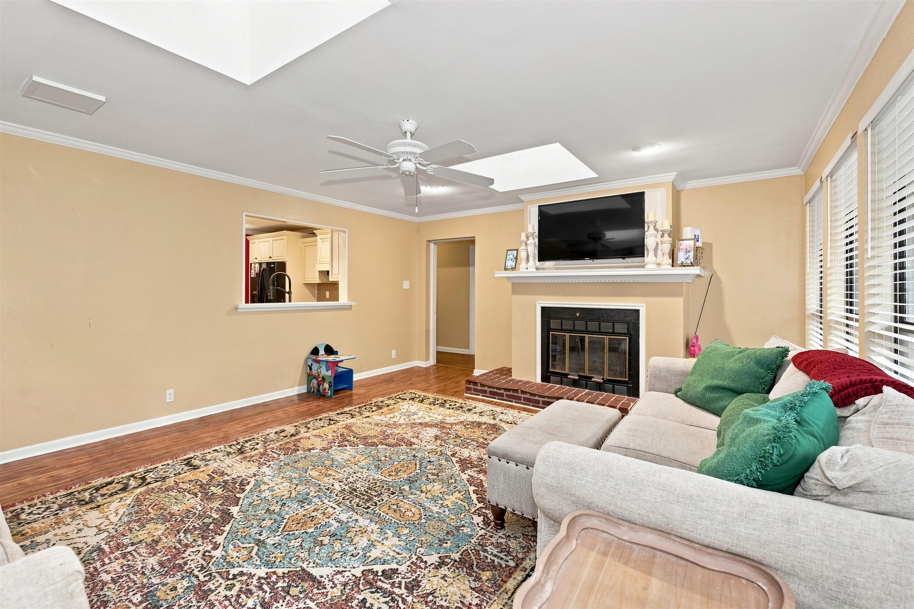 705 Oakwood Drive Property Photo 11