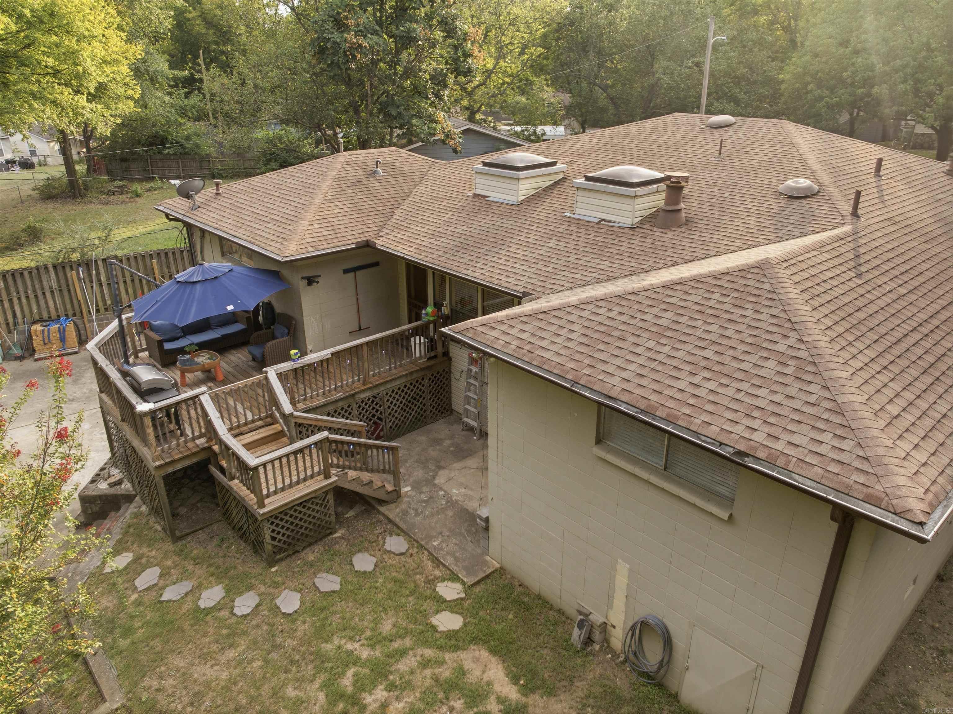 705 Oakwood Drive Property Photo 25