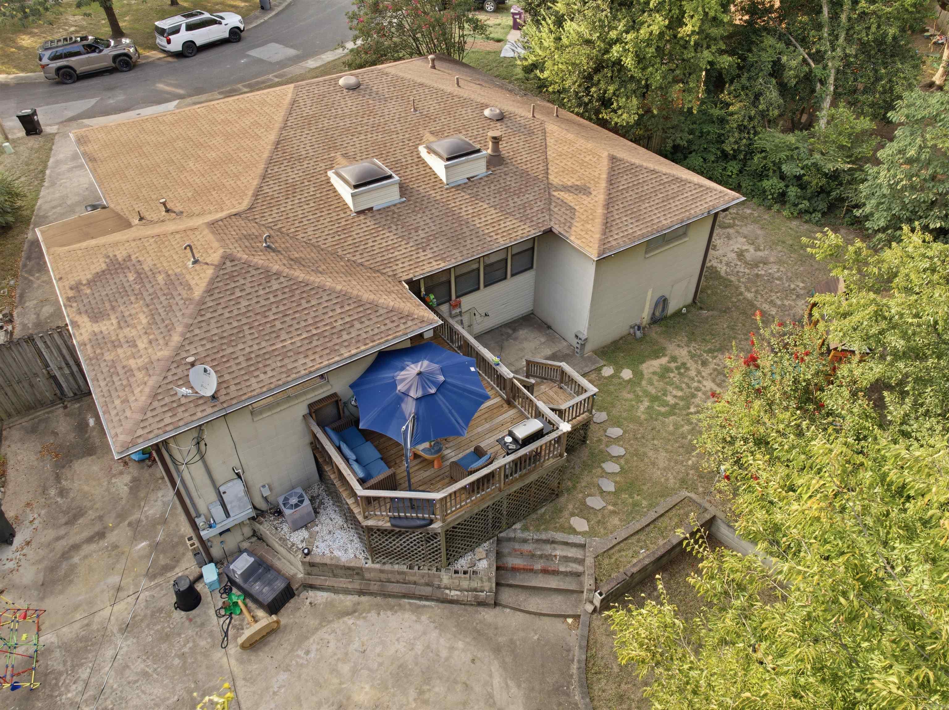 705 Oakwood Drive Property Photo 26