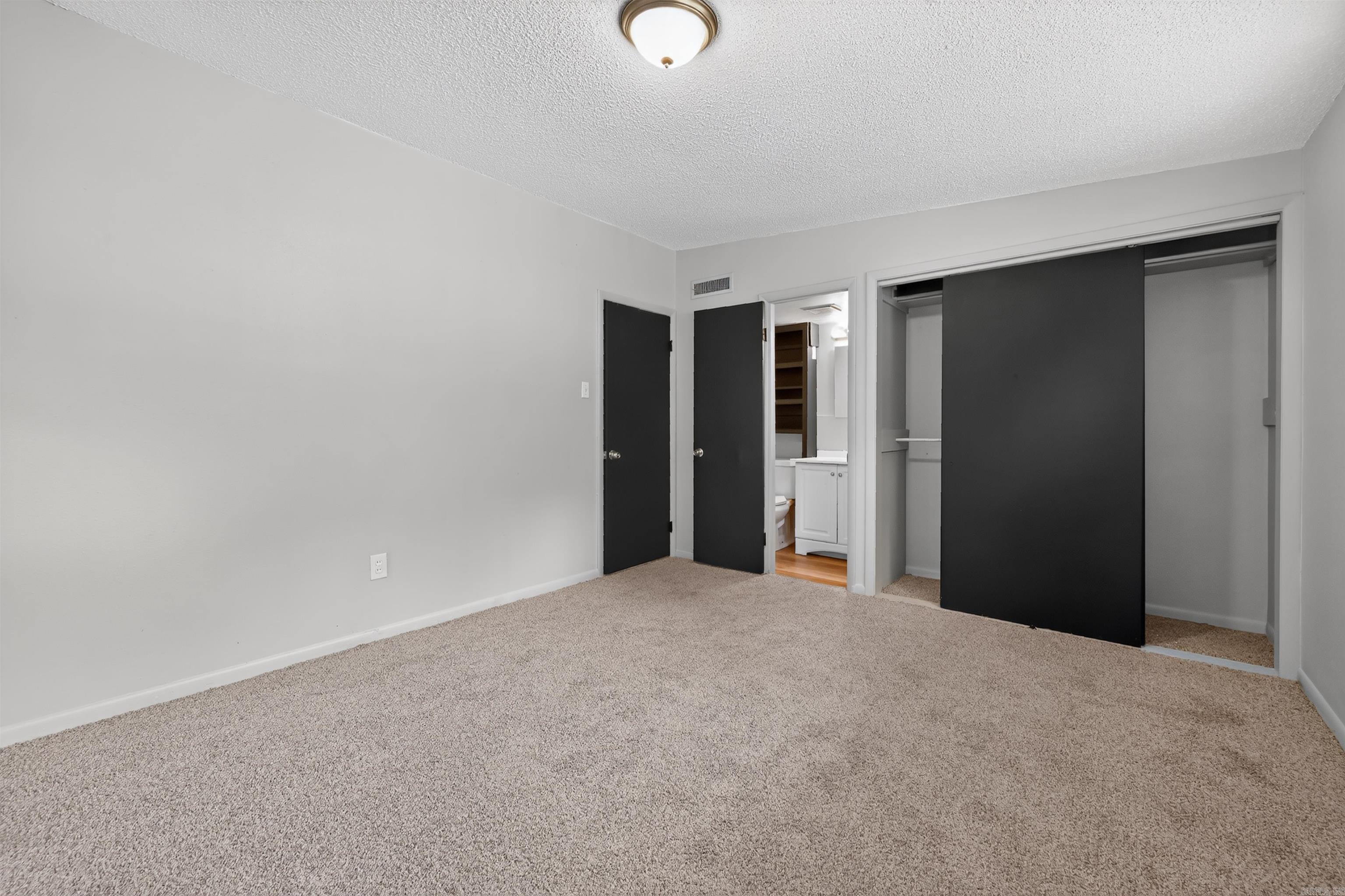 14 Greenway Drive Property Photo 23