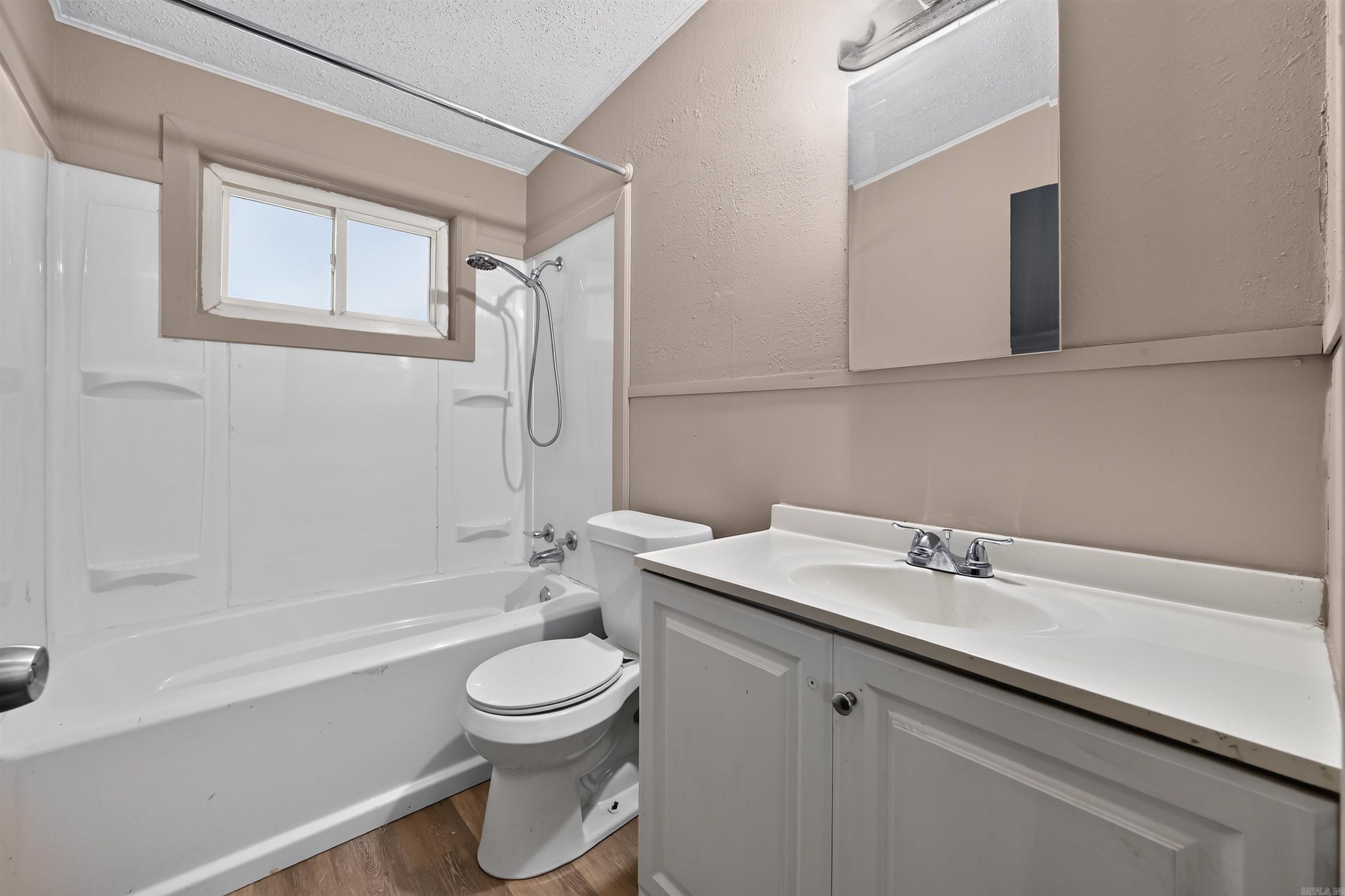 14 Greenway Drive Property Photo 34