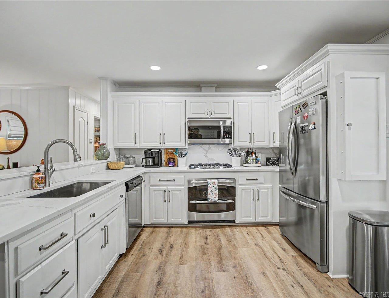 116 Pineknoll Point Property Photo 15